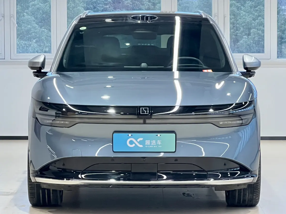 ZEEKR 7X  из Китая