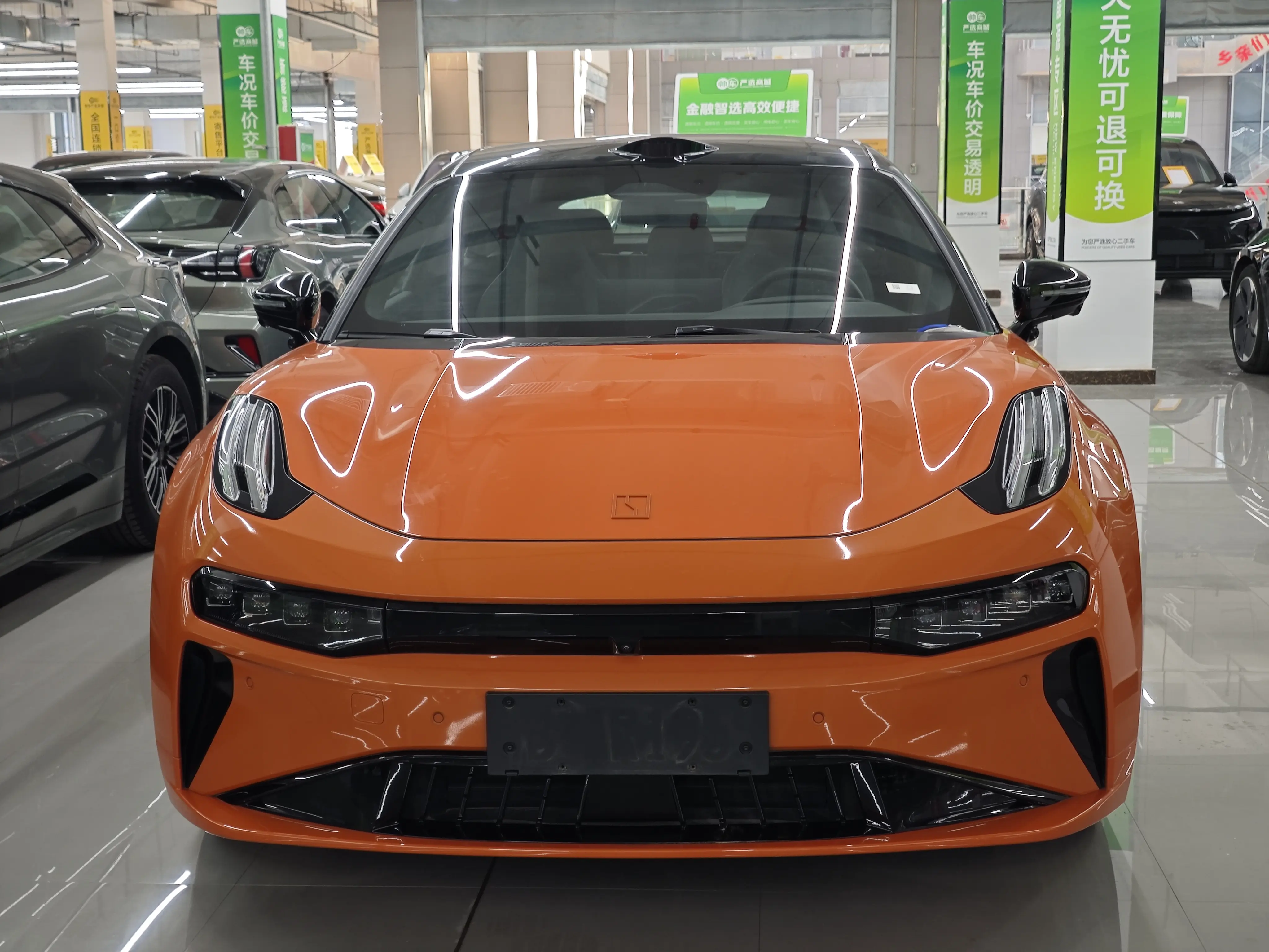 ZEEKR 001  из Китая