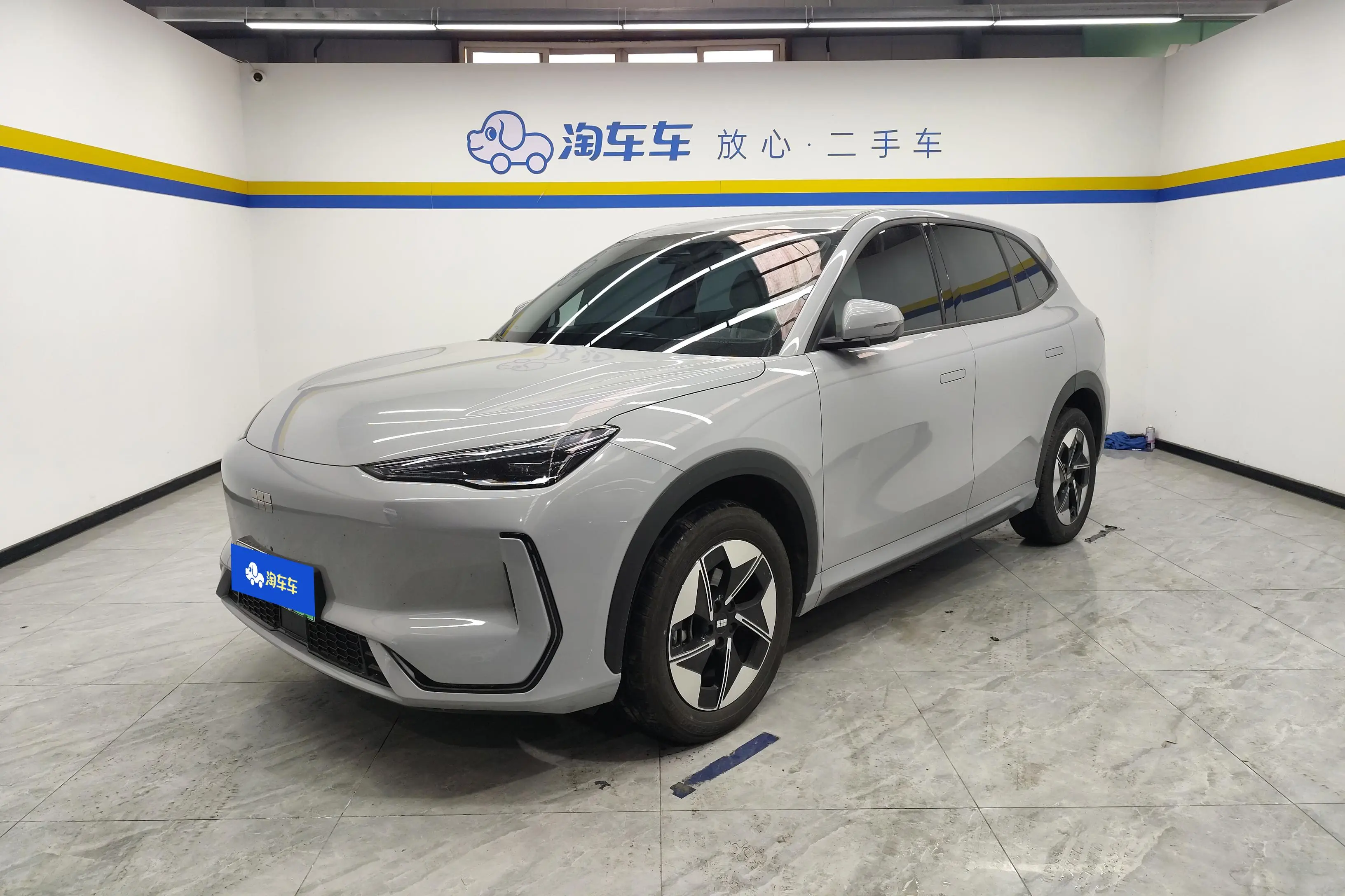 Geely Galaxy E5  из Китая