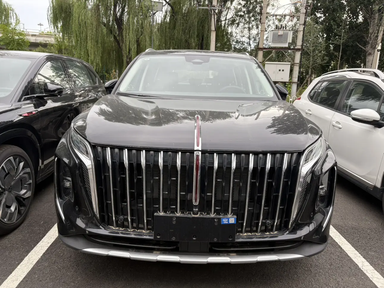 Hongqi HS7 PHEV  из Китая
