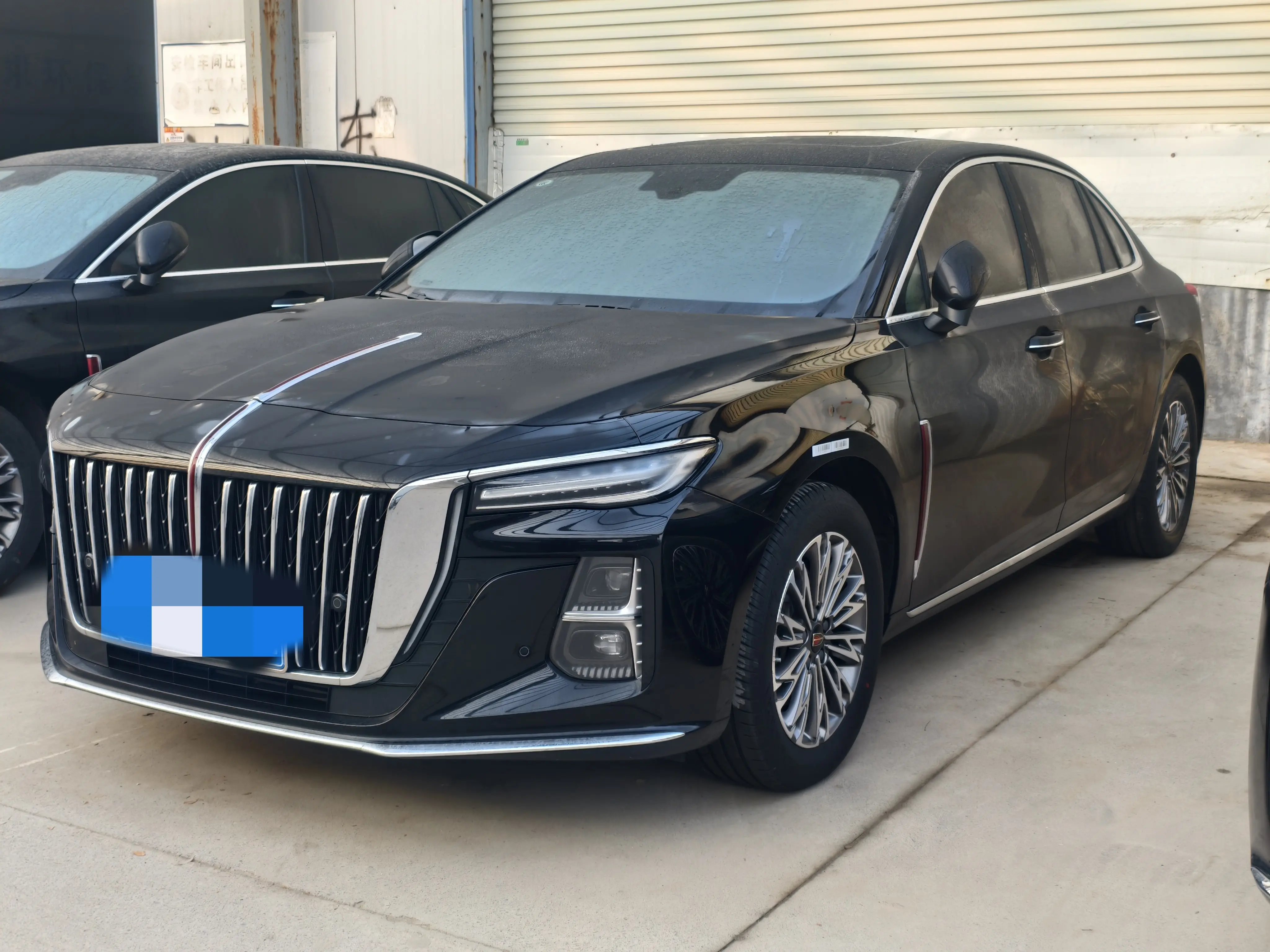 Hongqi H5  из Китая