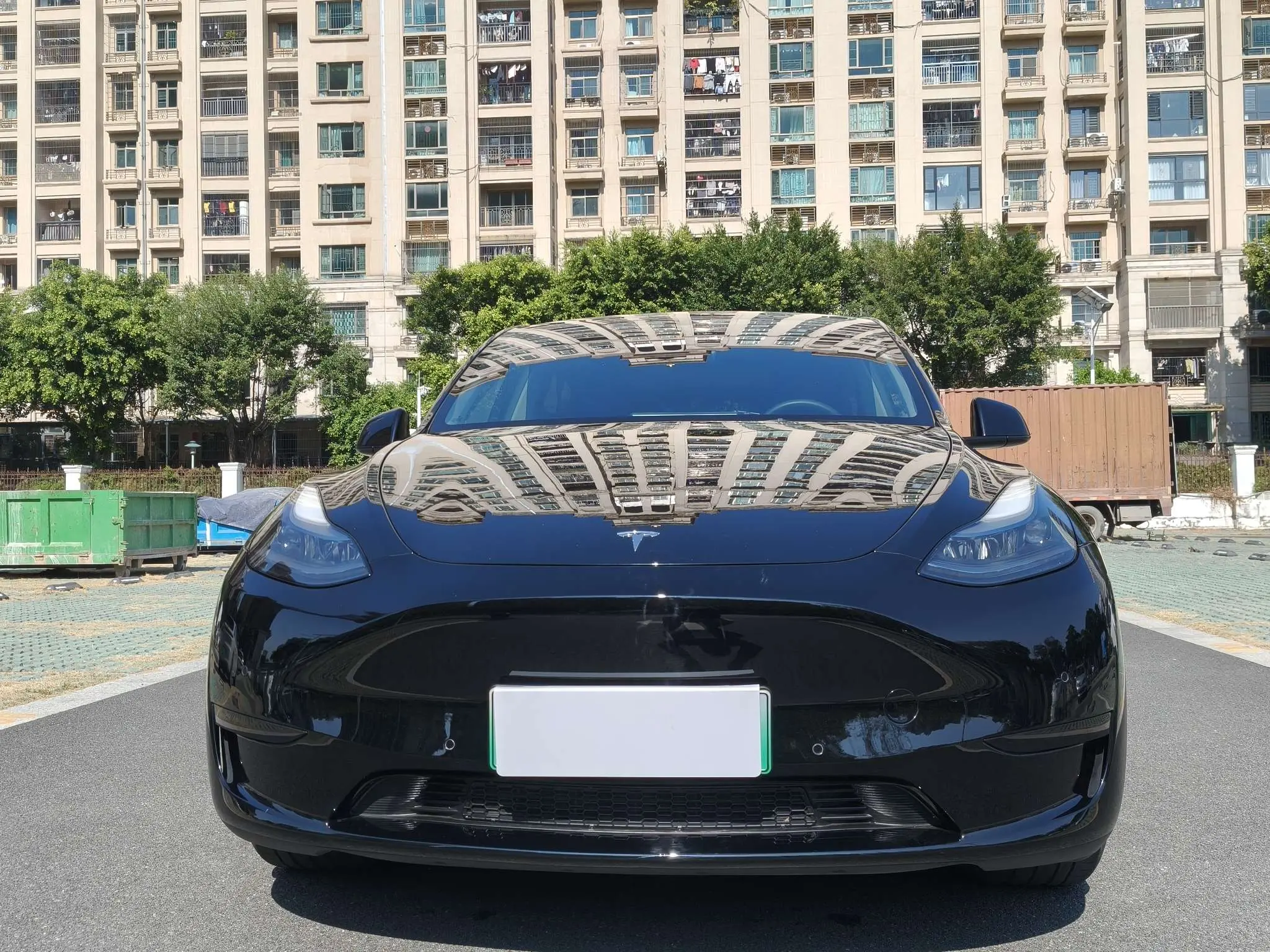 Tesla Model Y  из Китая