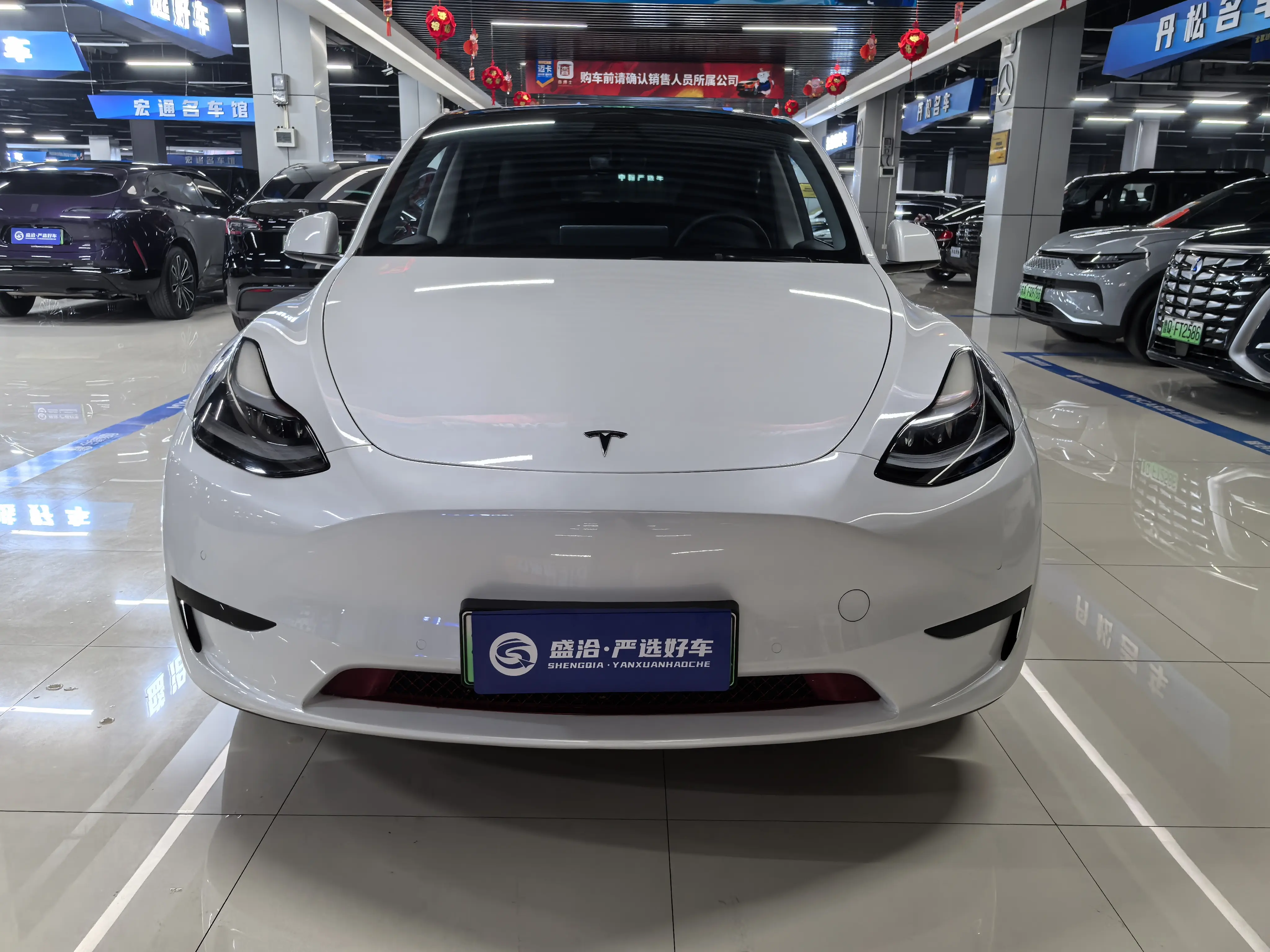 Tesla Model Y  из Китая