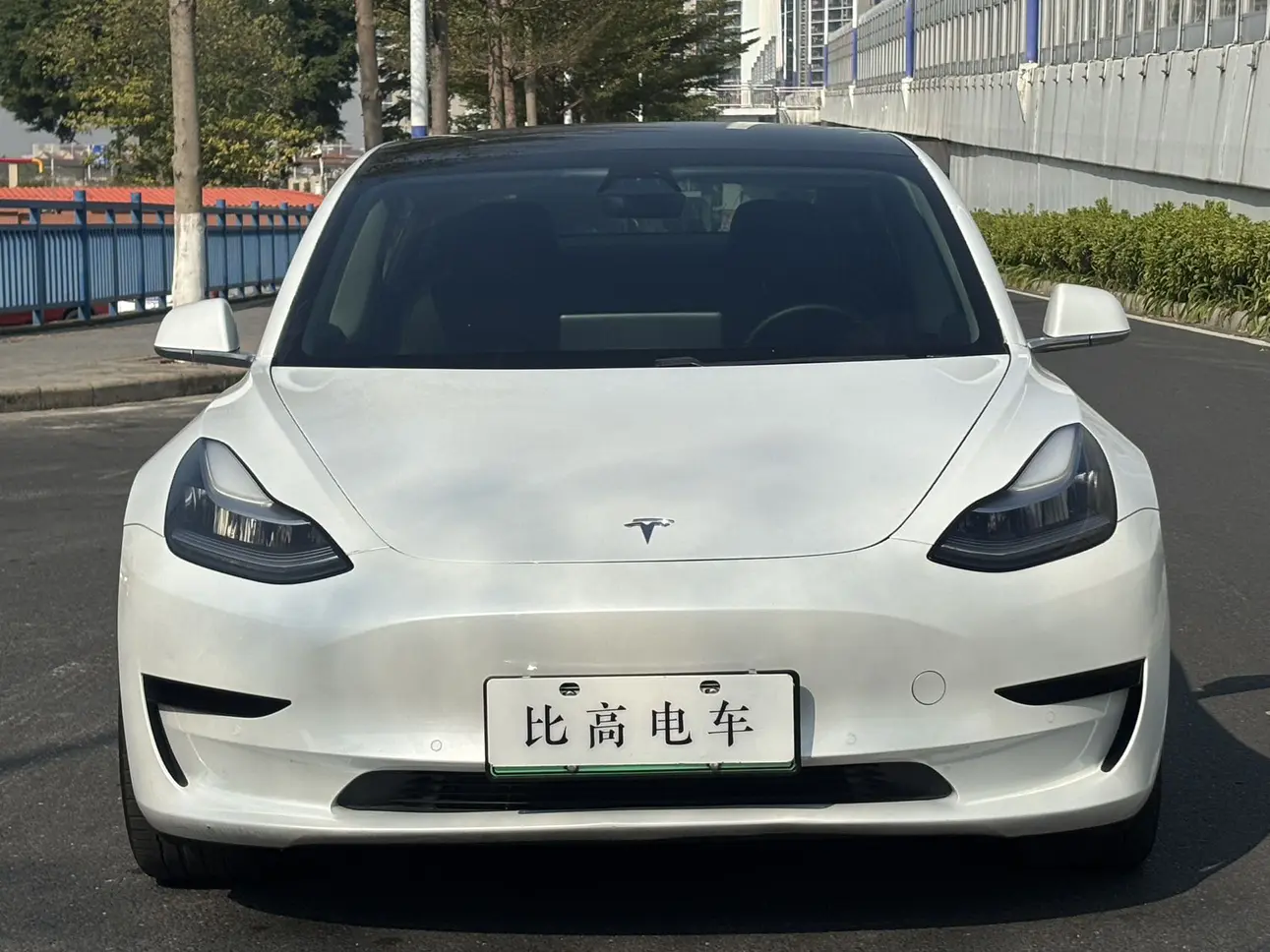 Tesla Model 3  из Китая