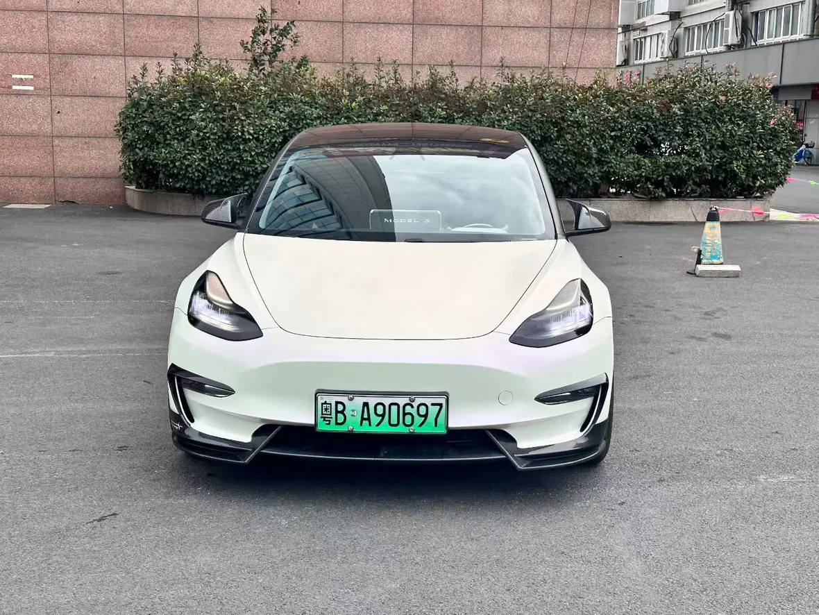 Tesla Model 3  из Китая