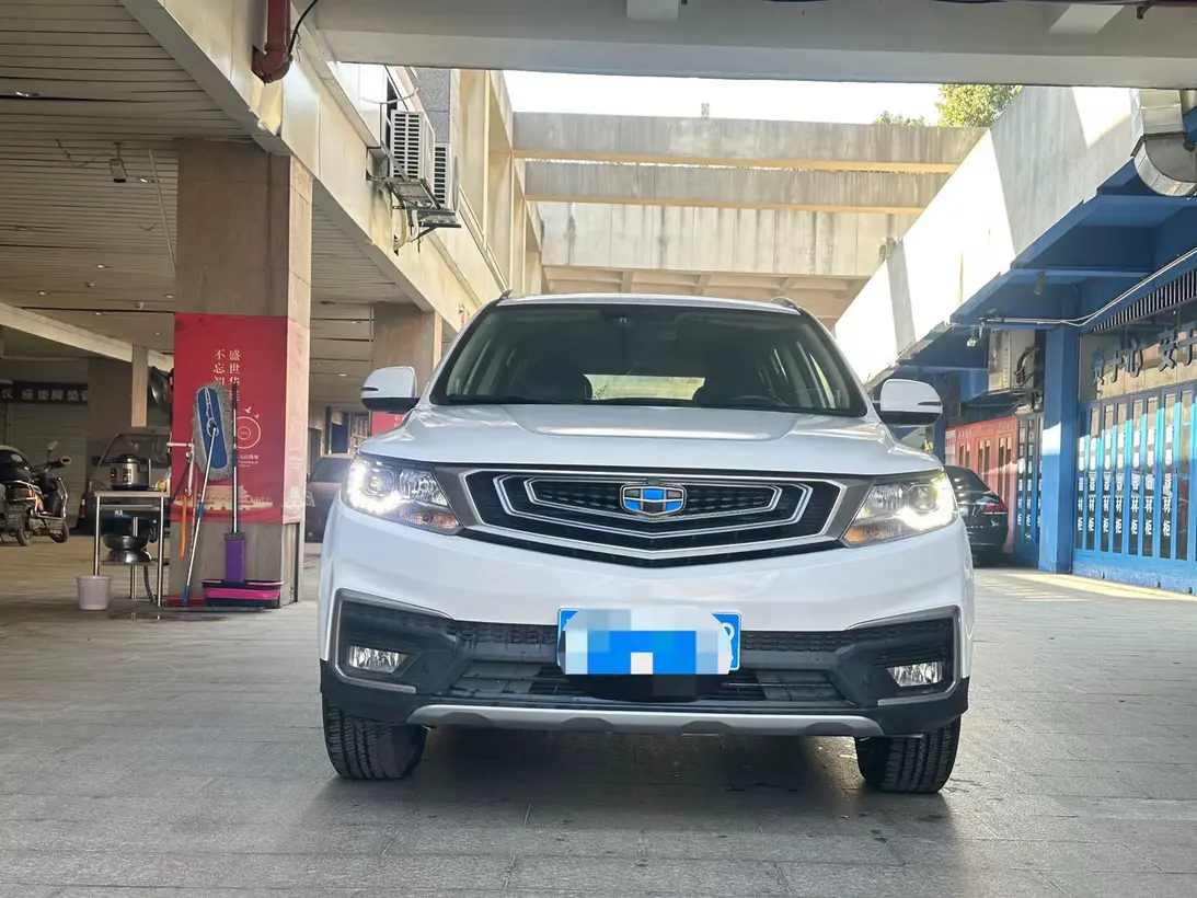 Geely Vision X6  из Китая