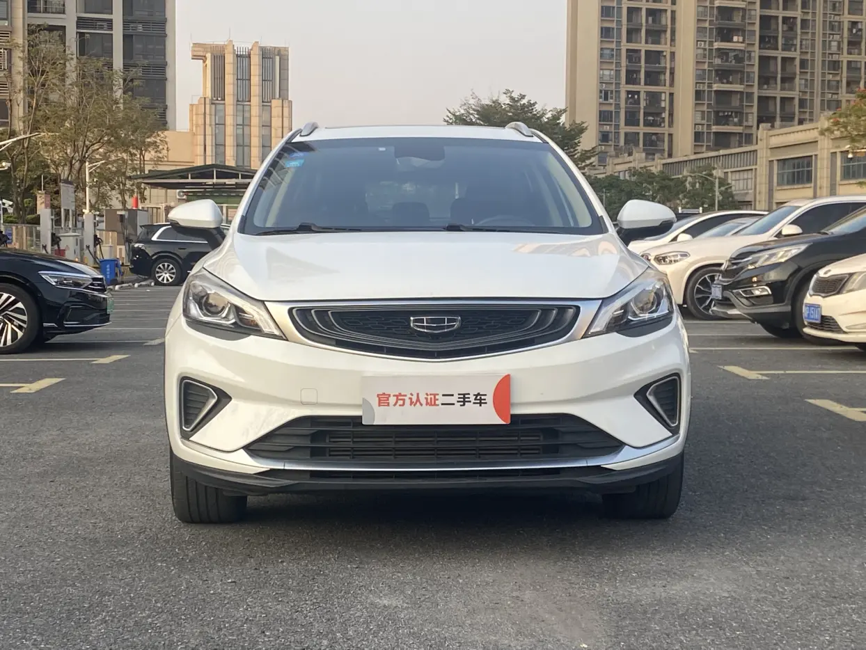 Geely Emgrand GS  из Китая