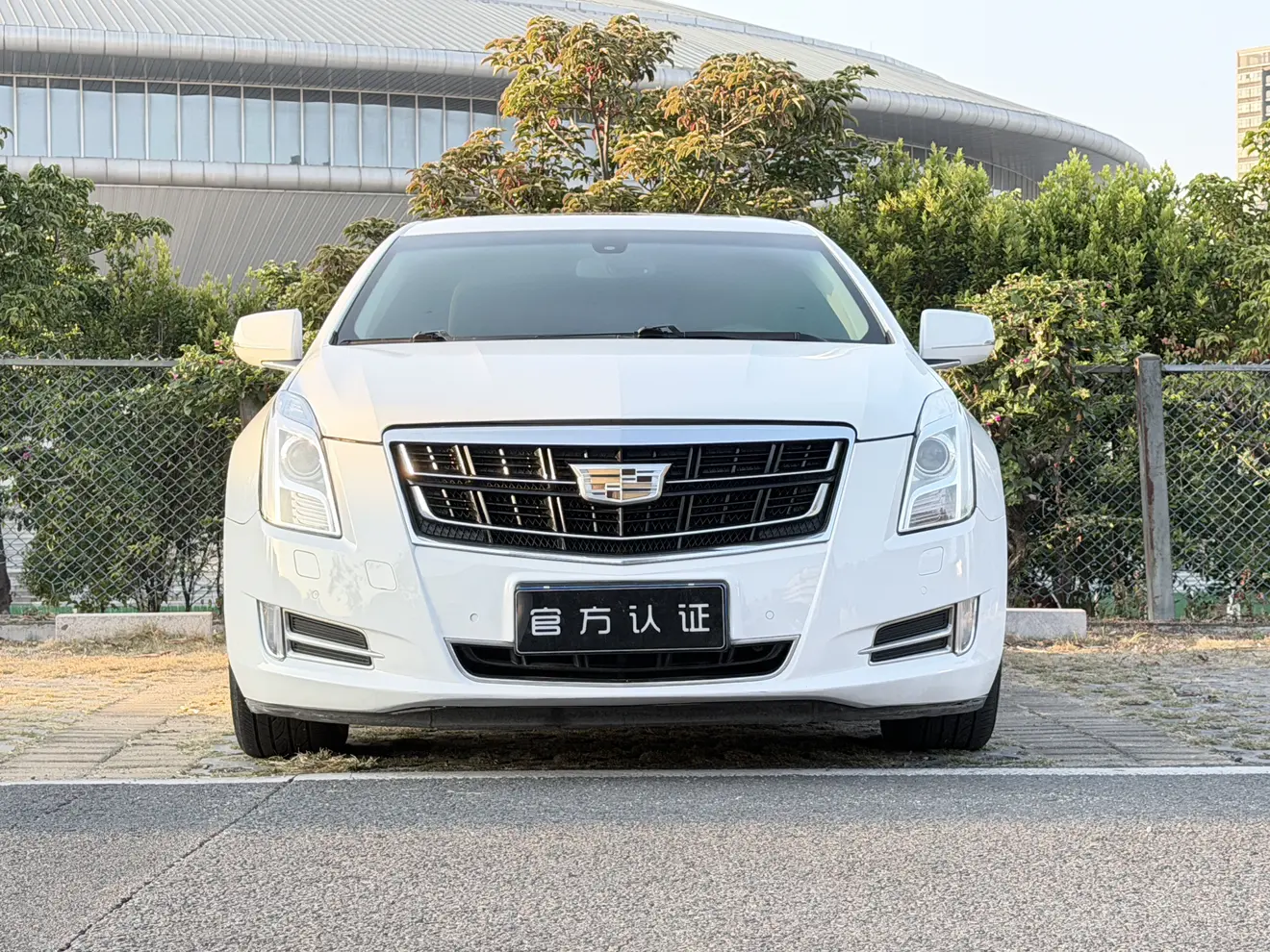Cadillac XTS  из Китая