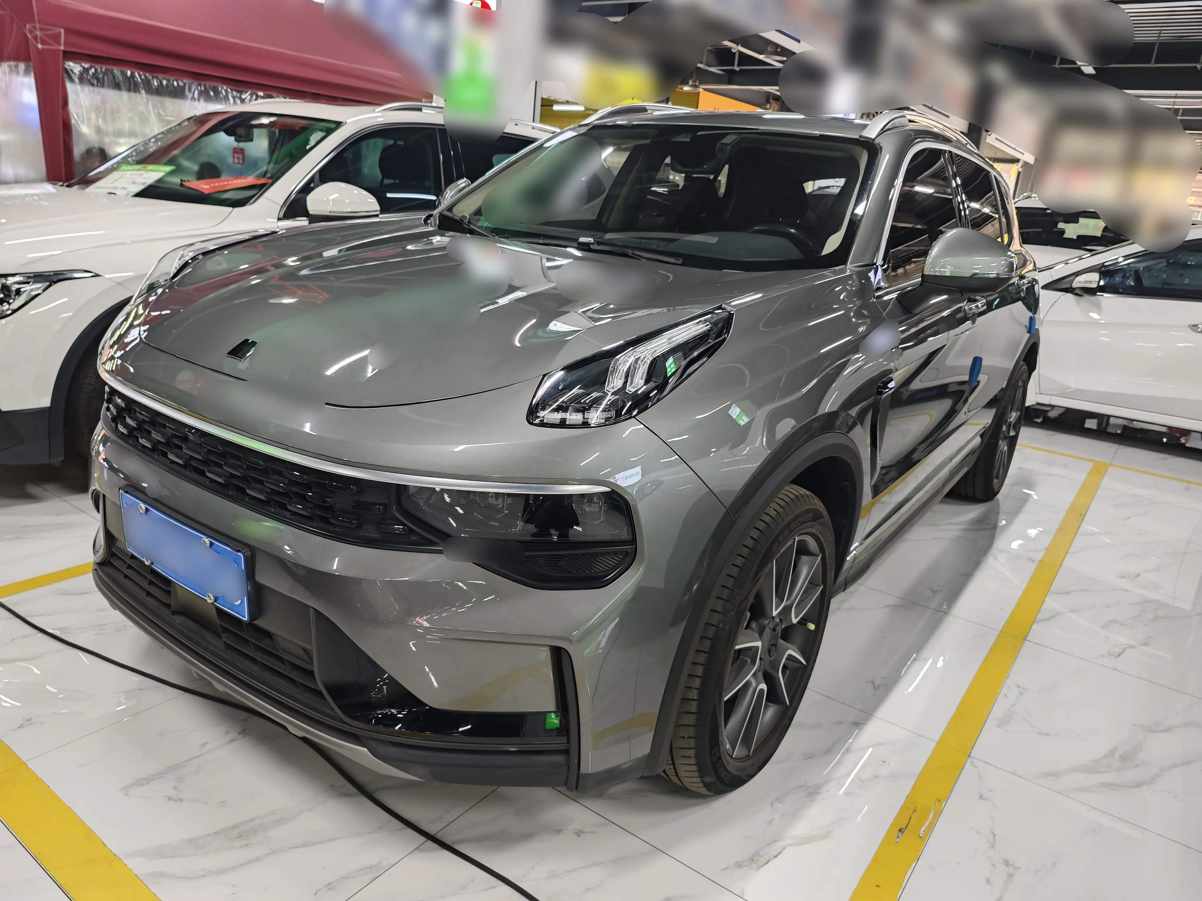 Lynk & Co 01
