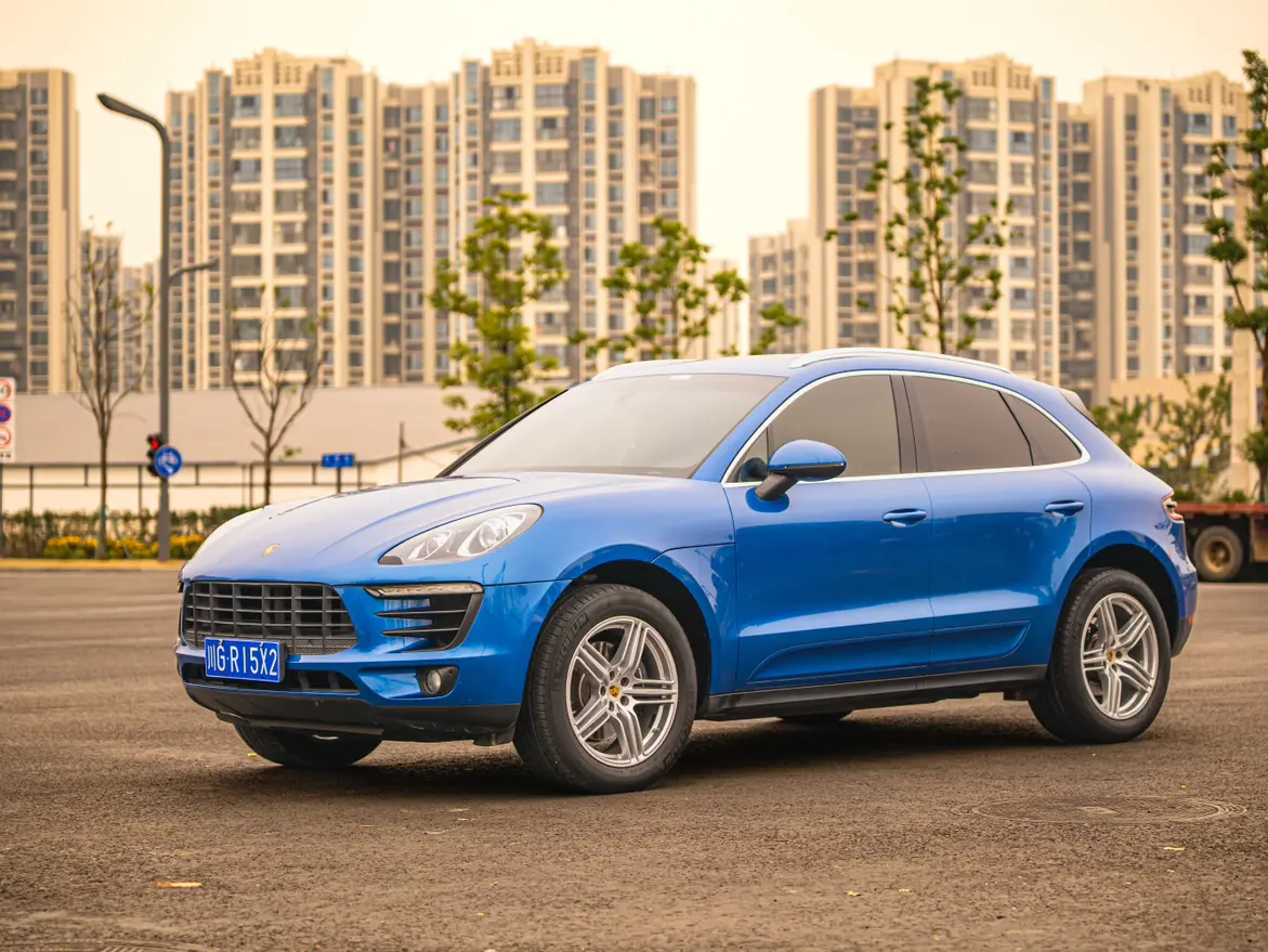 Porsche Macan  из Китая
