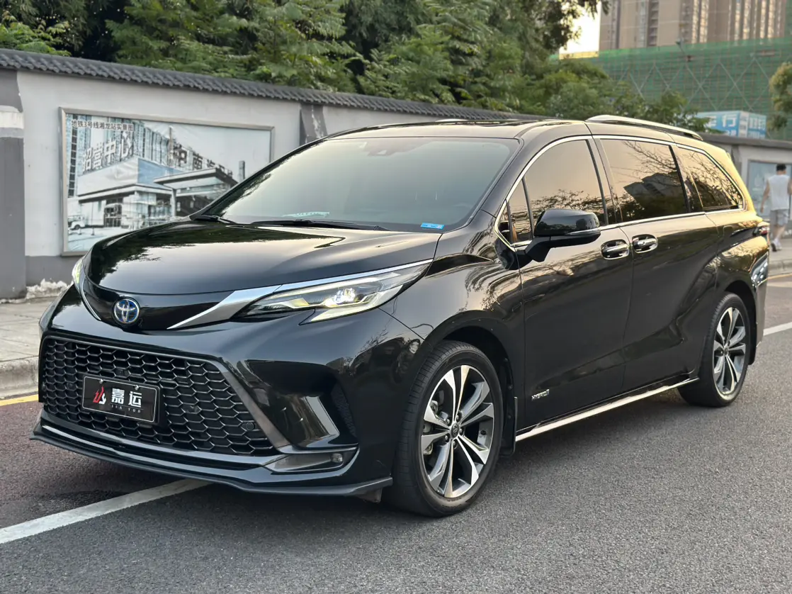 Toyota Granvia  из Китая