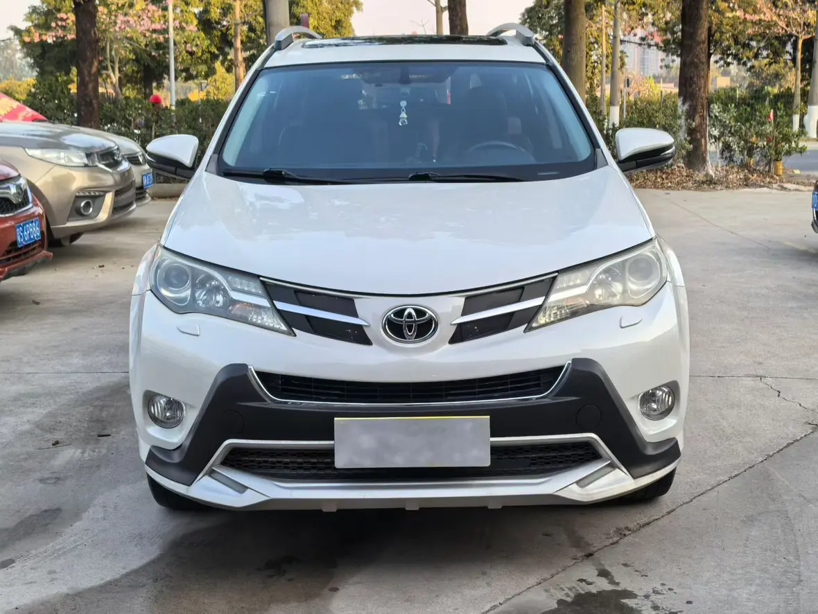Toyota RAV4  из Китая