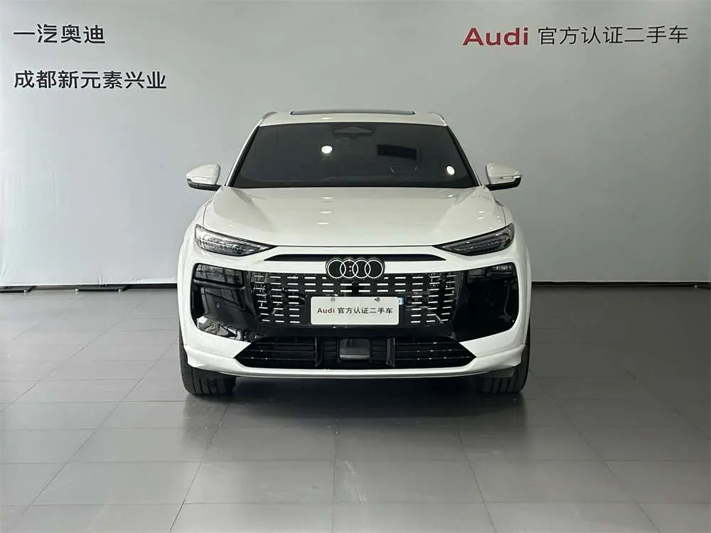 Audi Q6L e-tron  из Китая