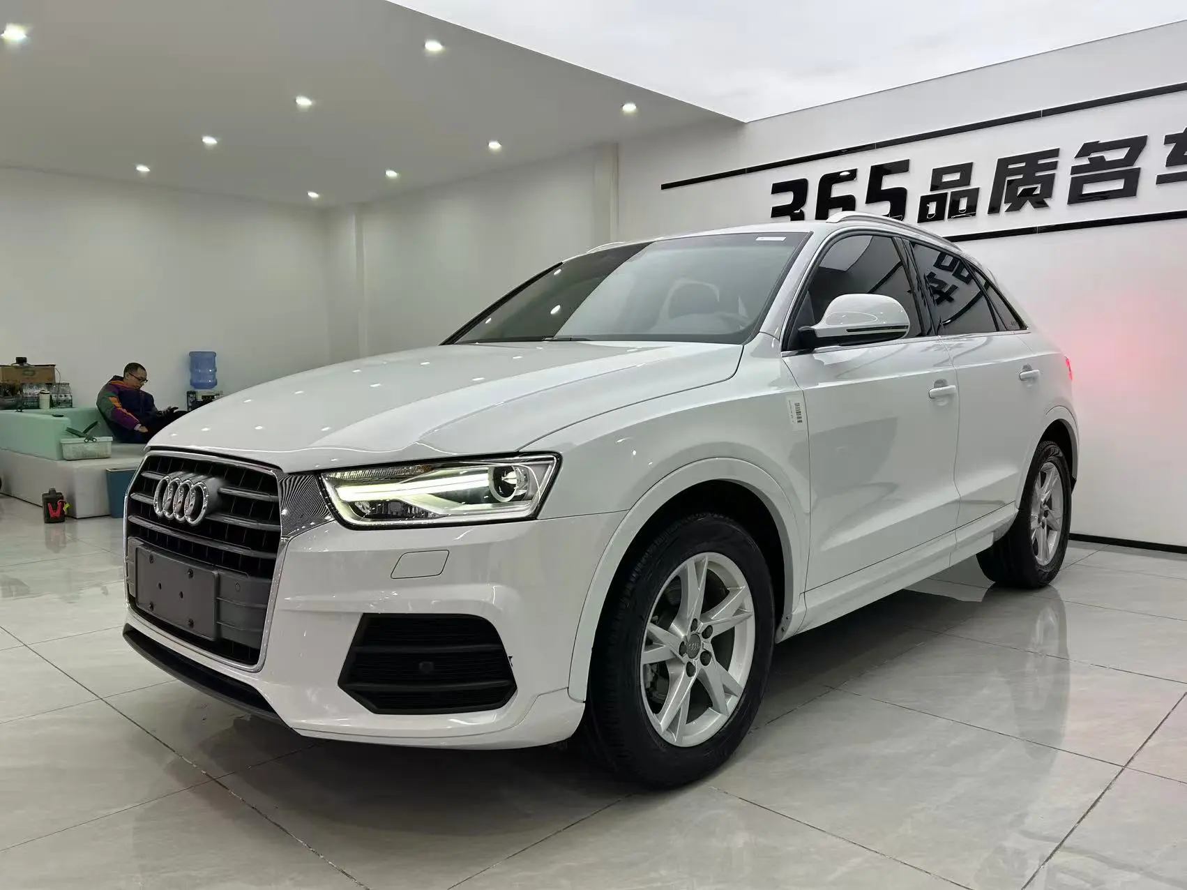 Audi Q3  из Китая