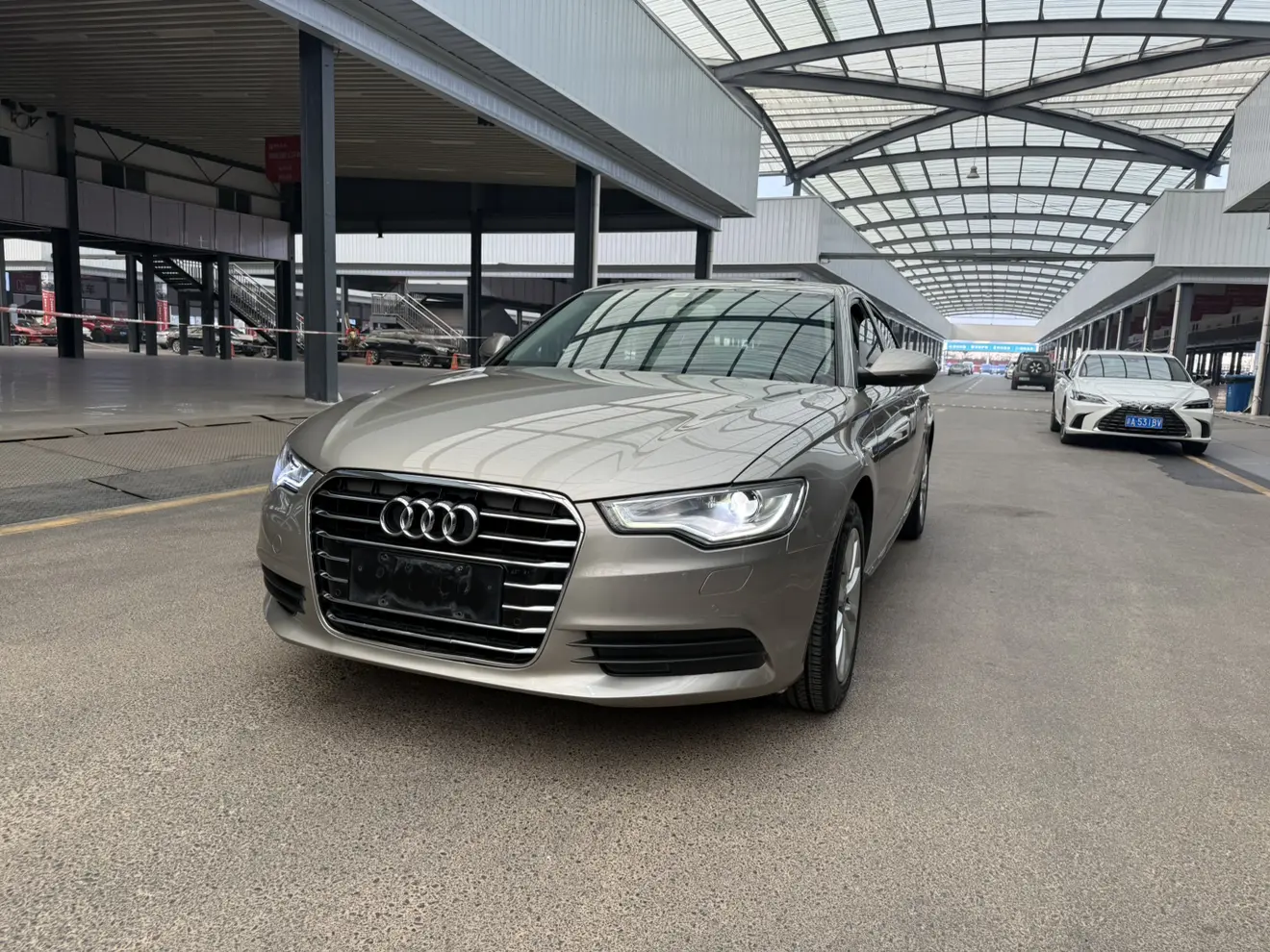 Audi A6L  из Китая