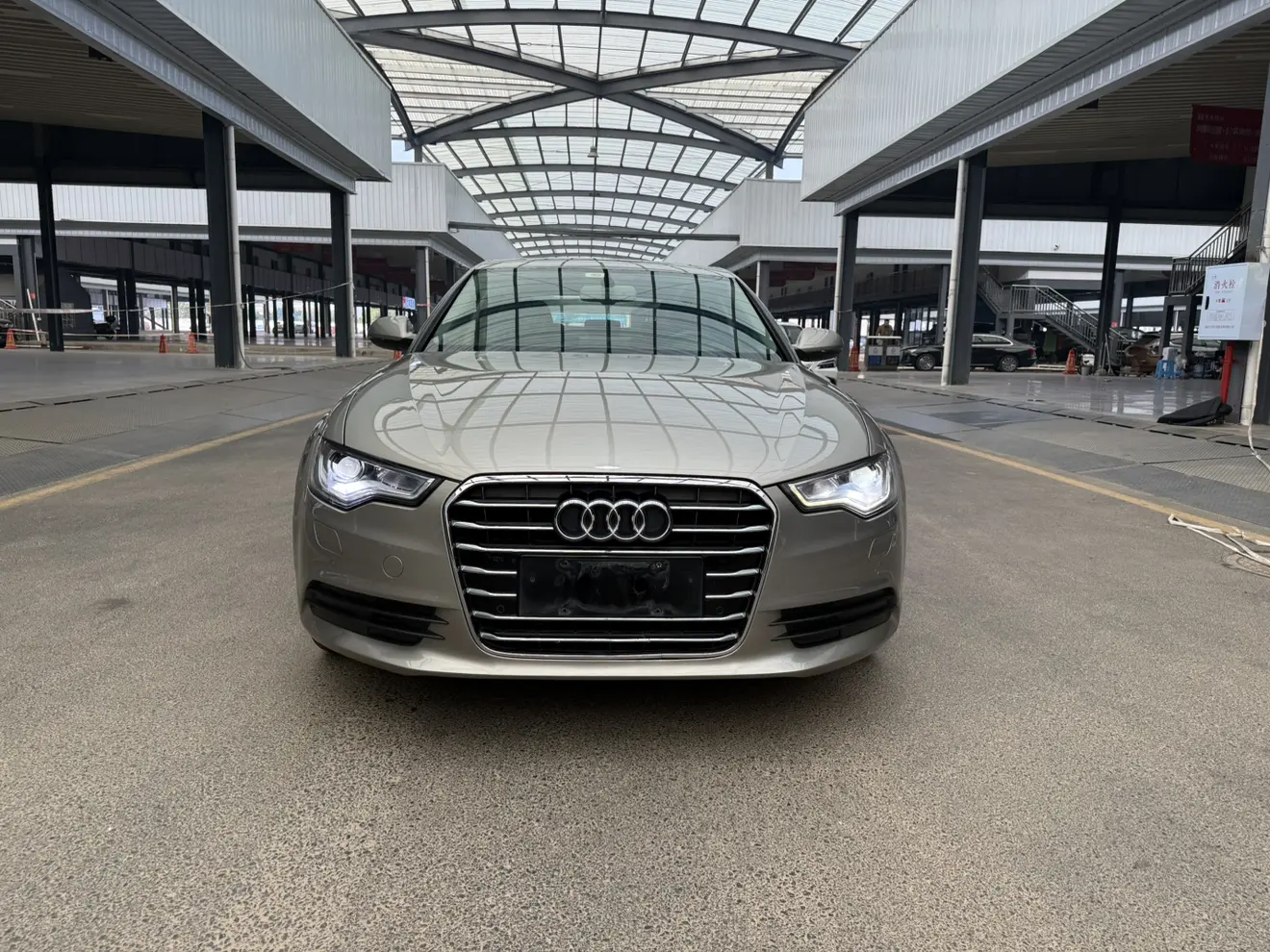 Audi A6L  из Китая