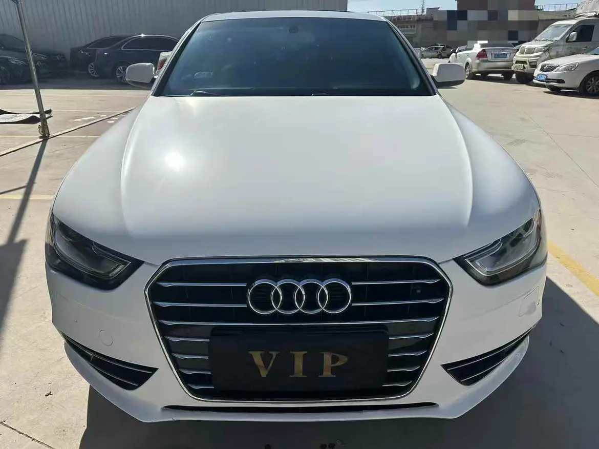 Audi A4L  из Китая