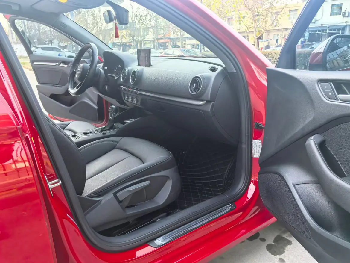 Audi A3  из Китая