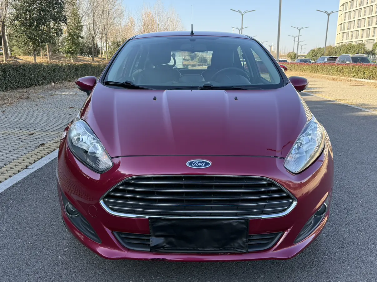 Ford Carnival  из Китая