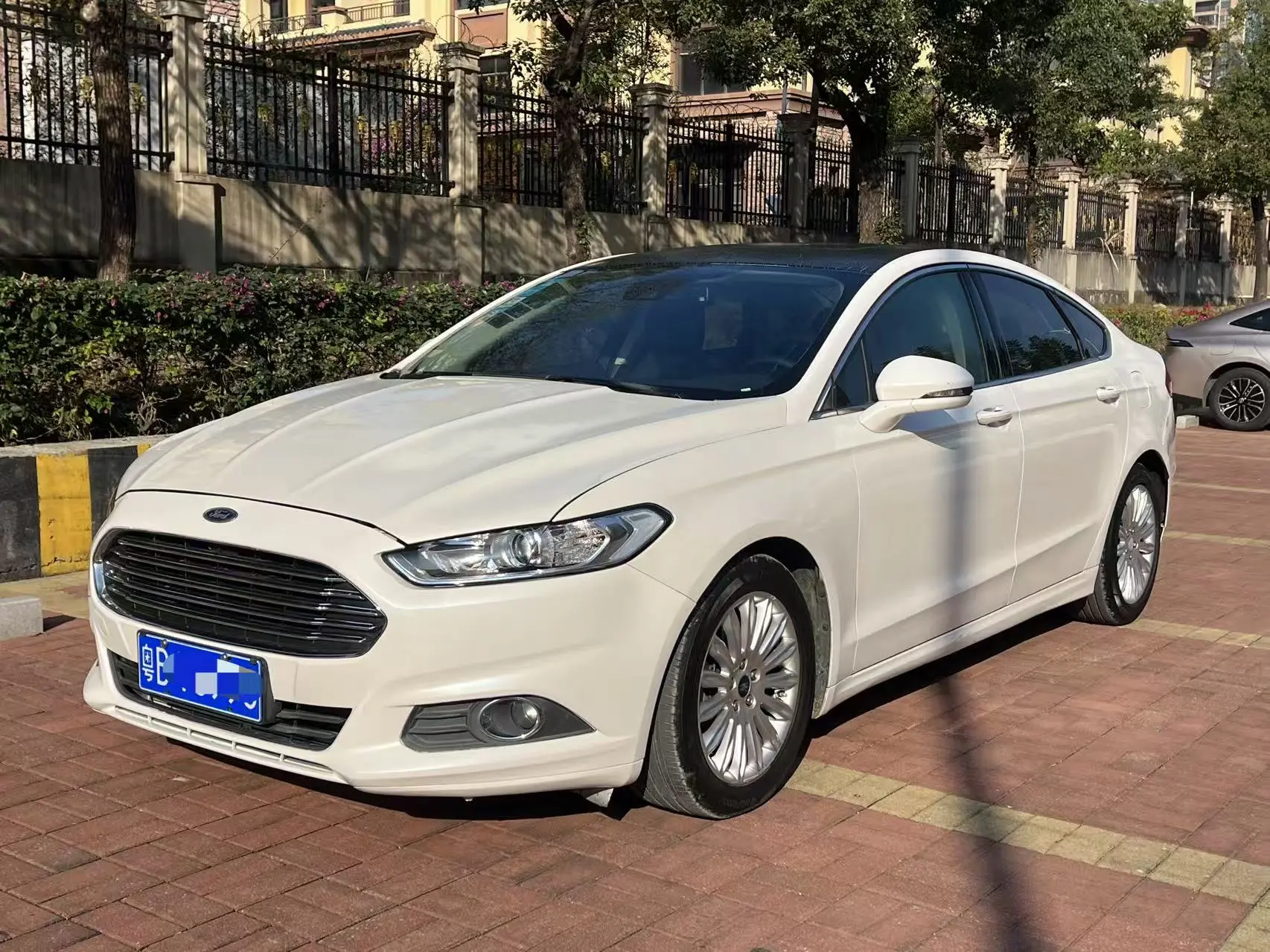 Ford Mondeo  из Китая