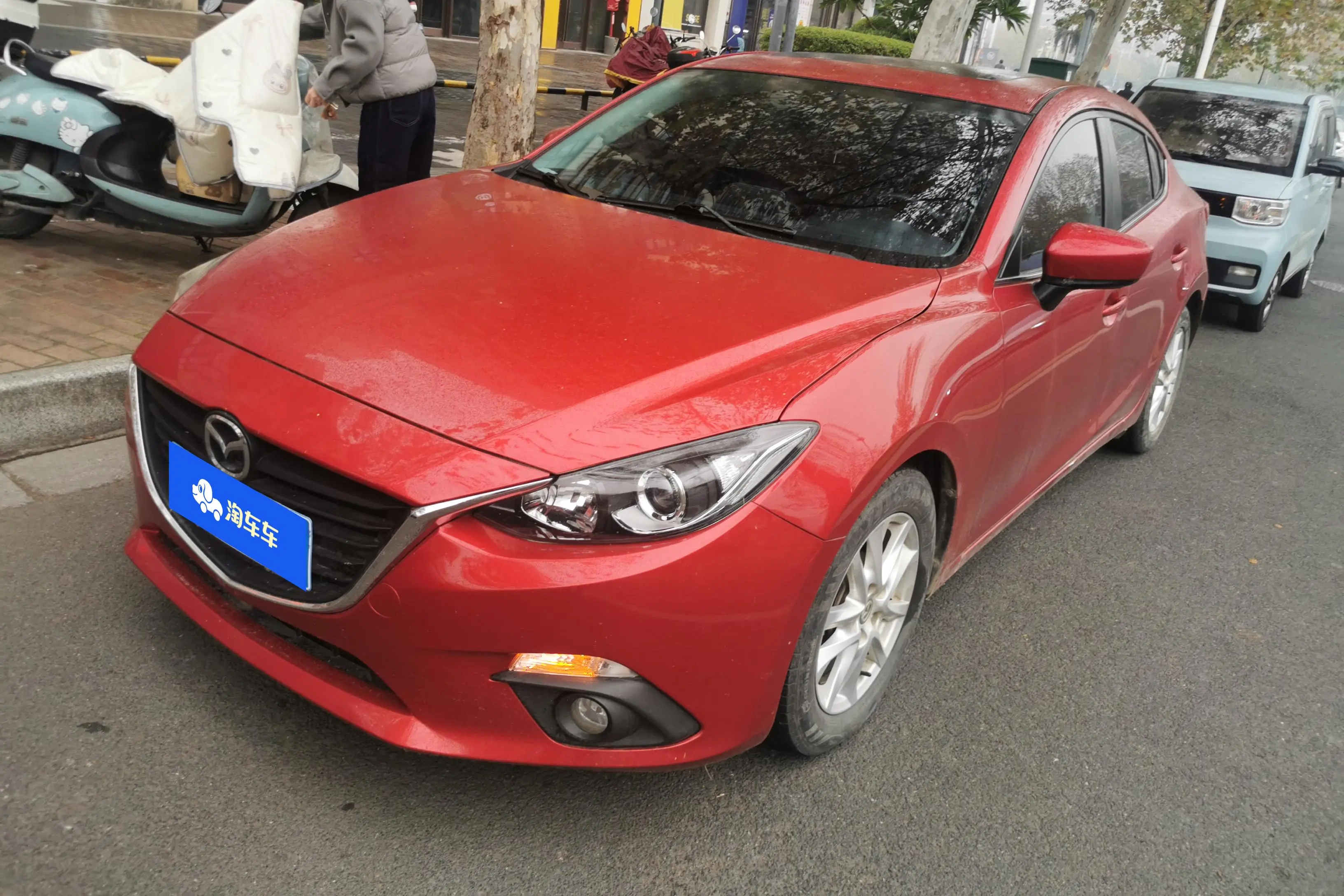 Mazda Axela (Mazda3)  из Китая