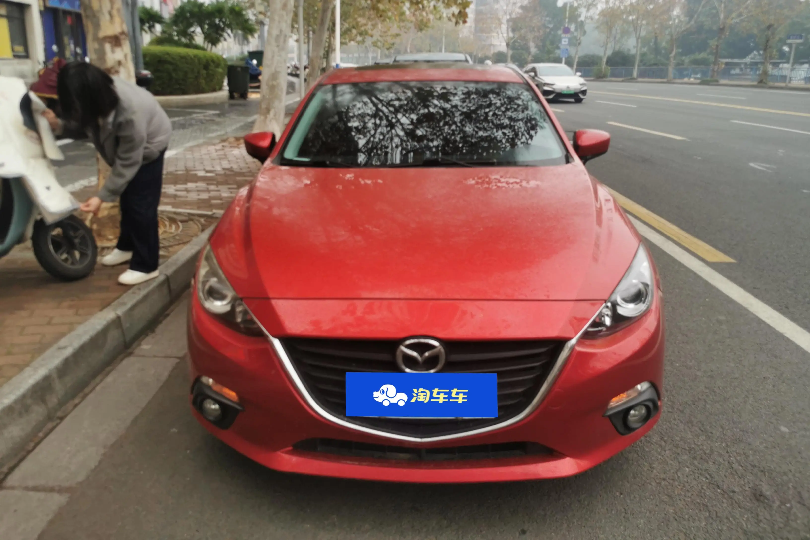 Mazda Axela (Mazda3)  из Китая