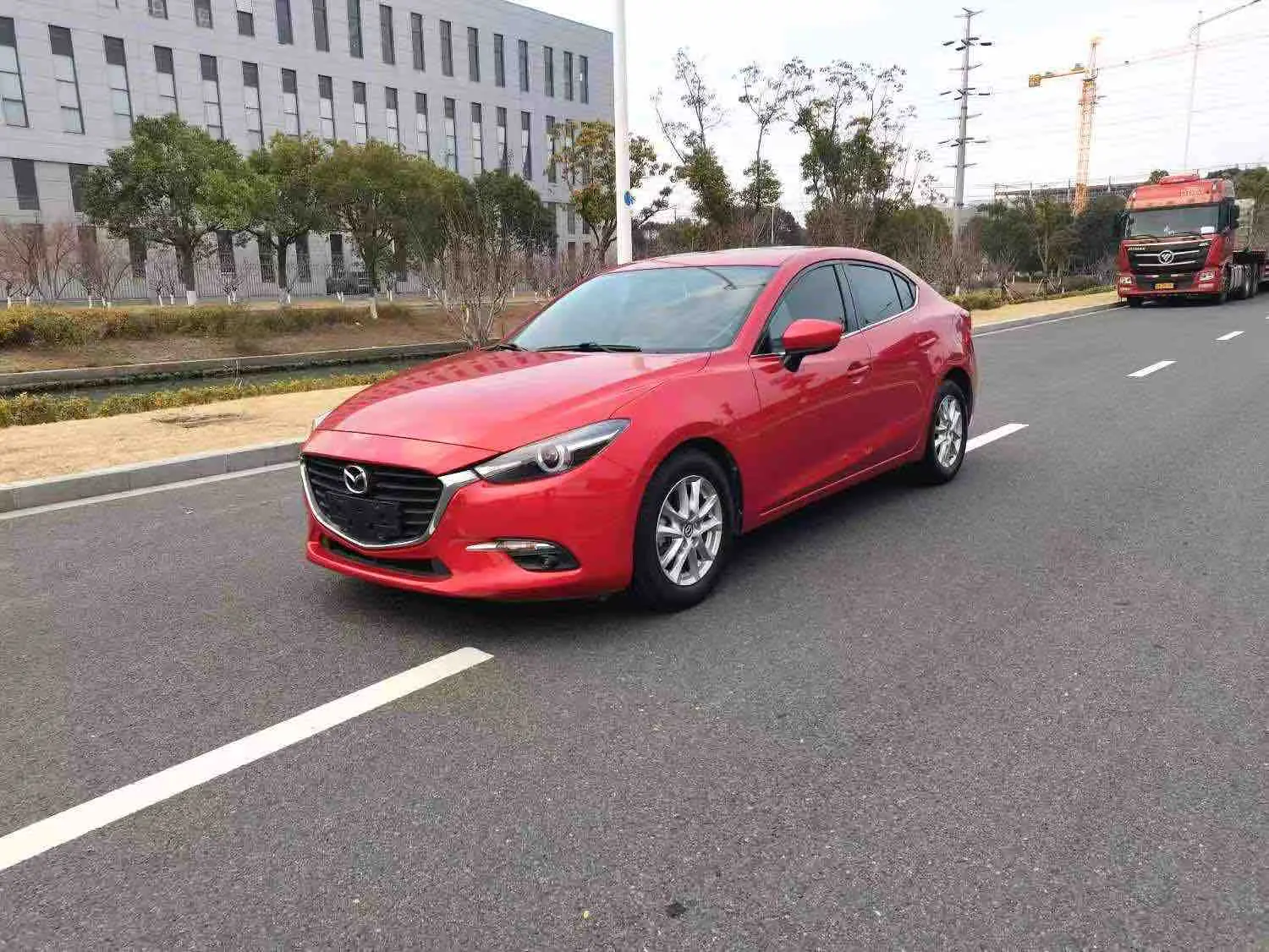Mazda Axela (Mazda3)  из Китая