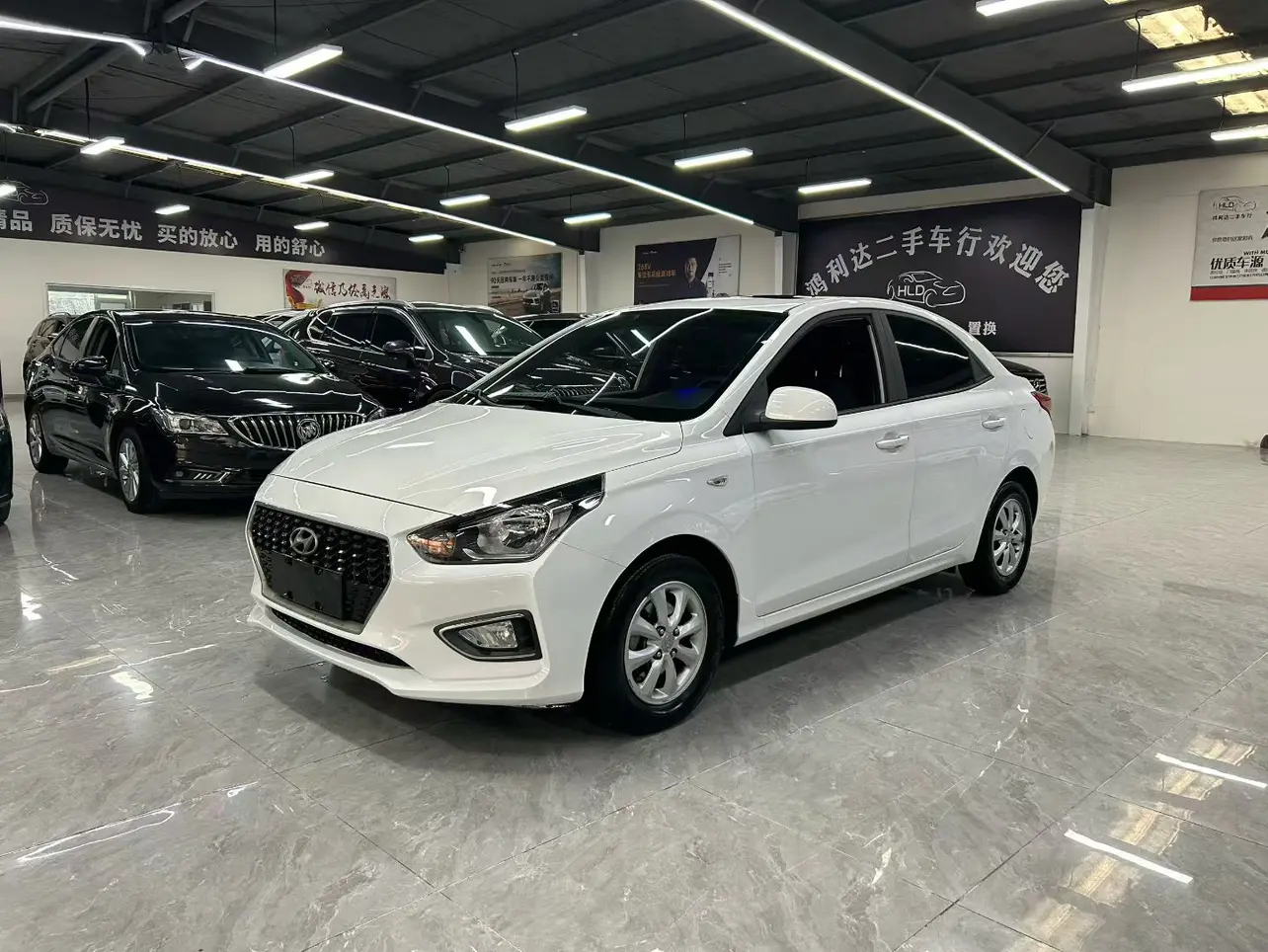 Hyundai Verna (Rena)  из Китая