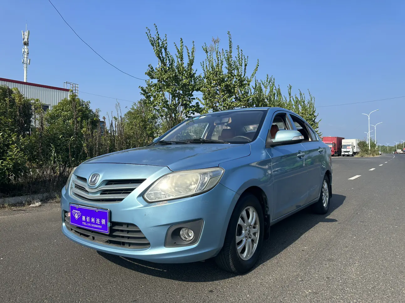 Changan Yuexiang V3  из Китая