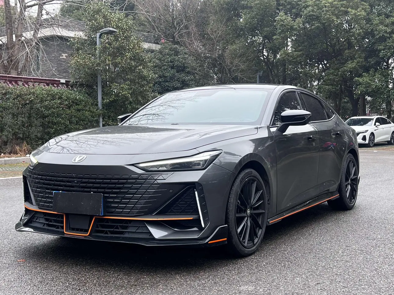 Changan UNI-V  из Китая