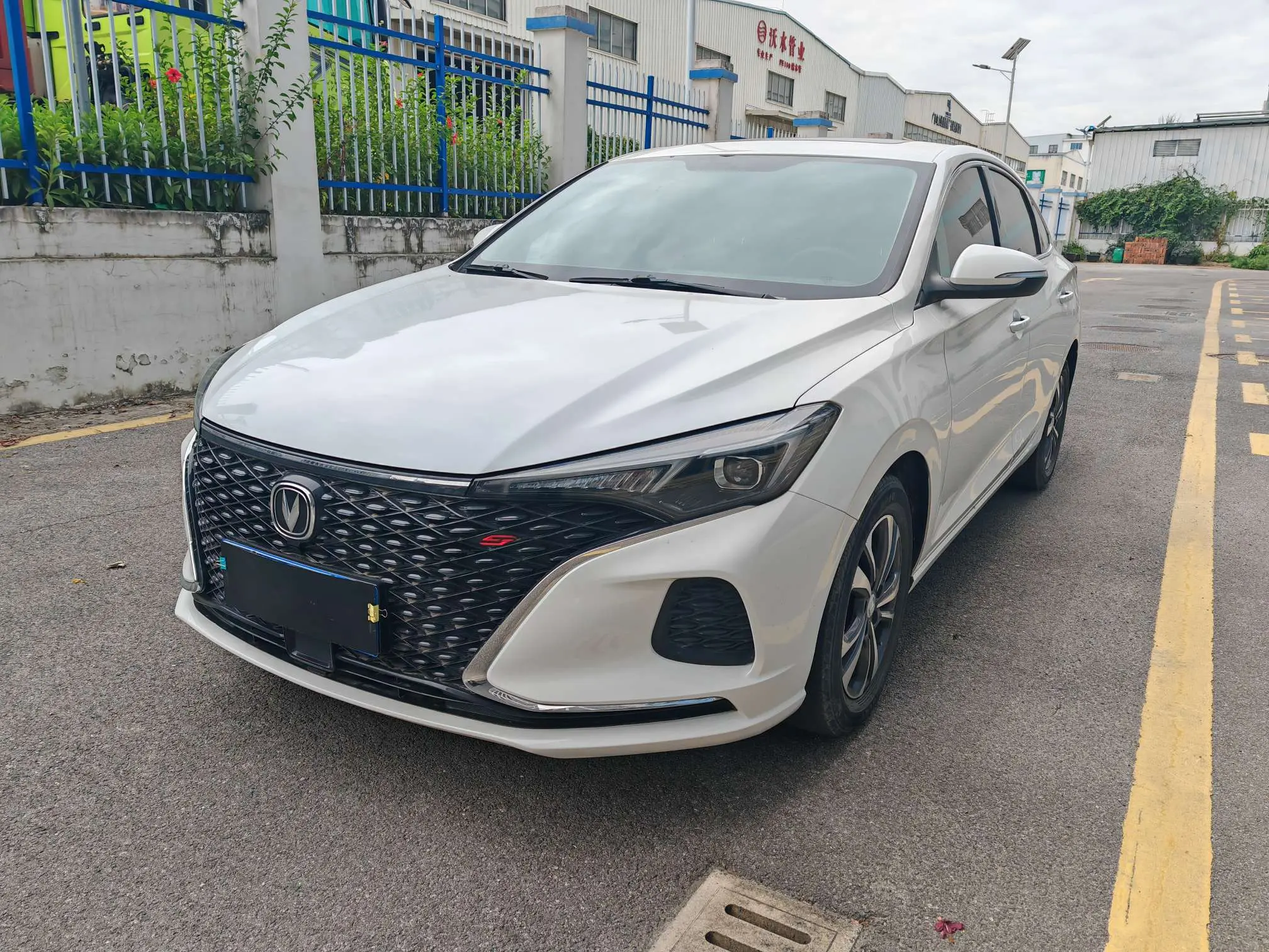 Changan Escape  из Китая