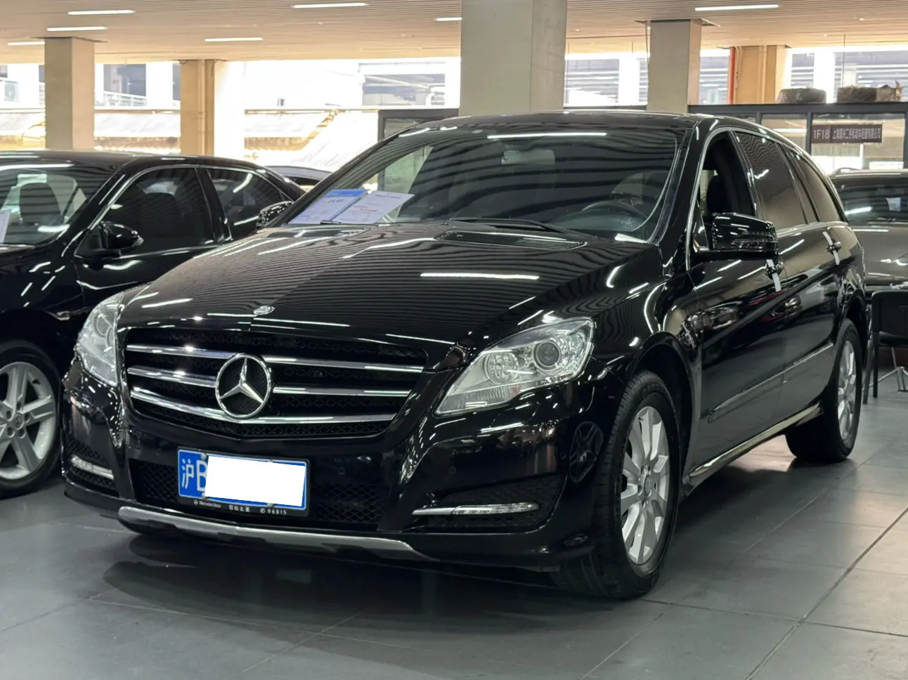 Mercedes-Benz R-Class  из Китая