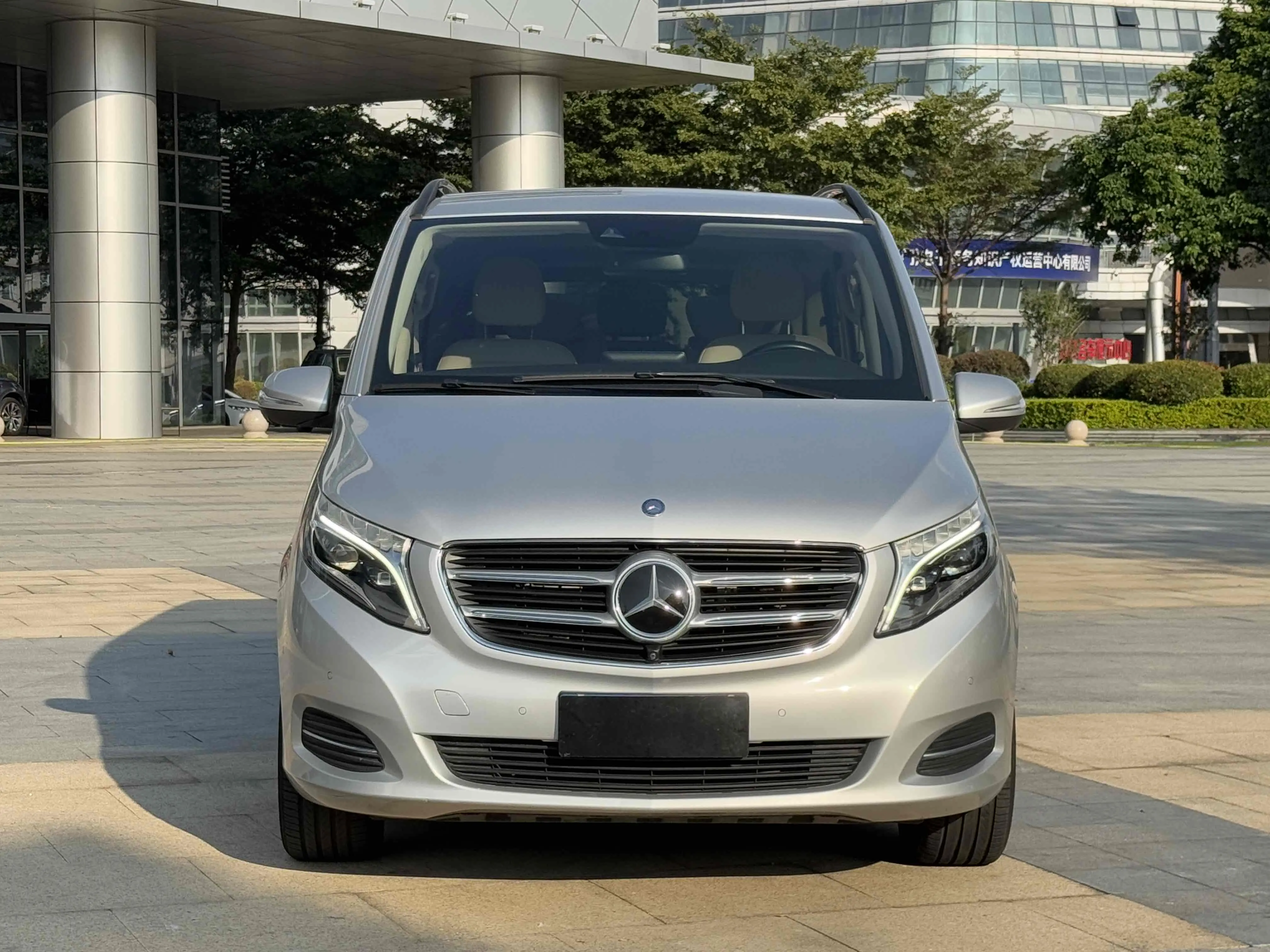 Mercedes-Benz Mercedes Benz V Class  из Китая