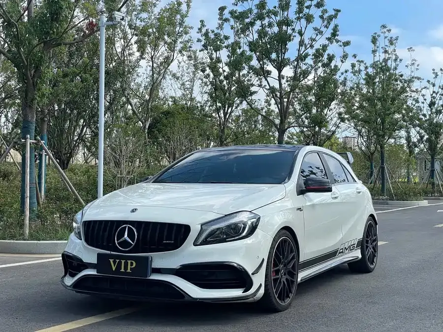 Mercedes-Benz A-Class AMG  из Китая