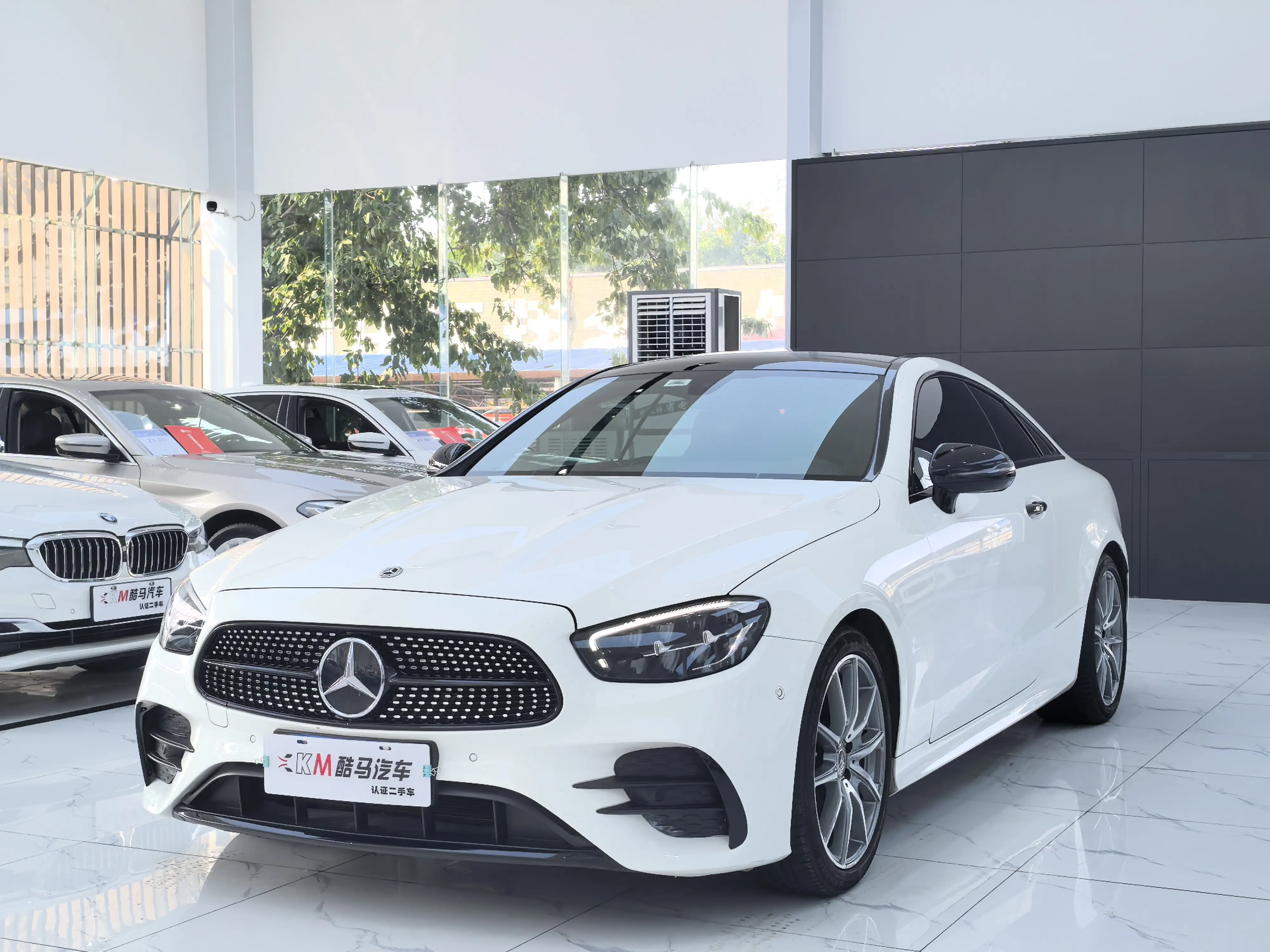 Mercedes-Benz E-Class  из Китая