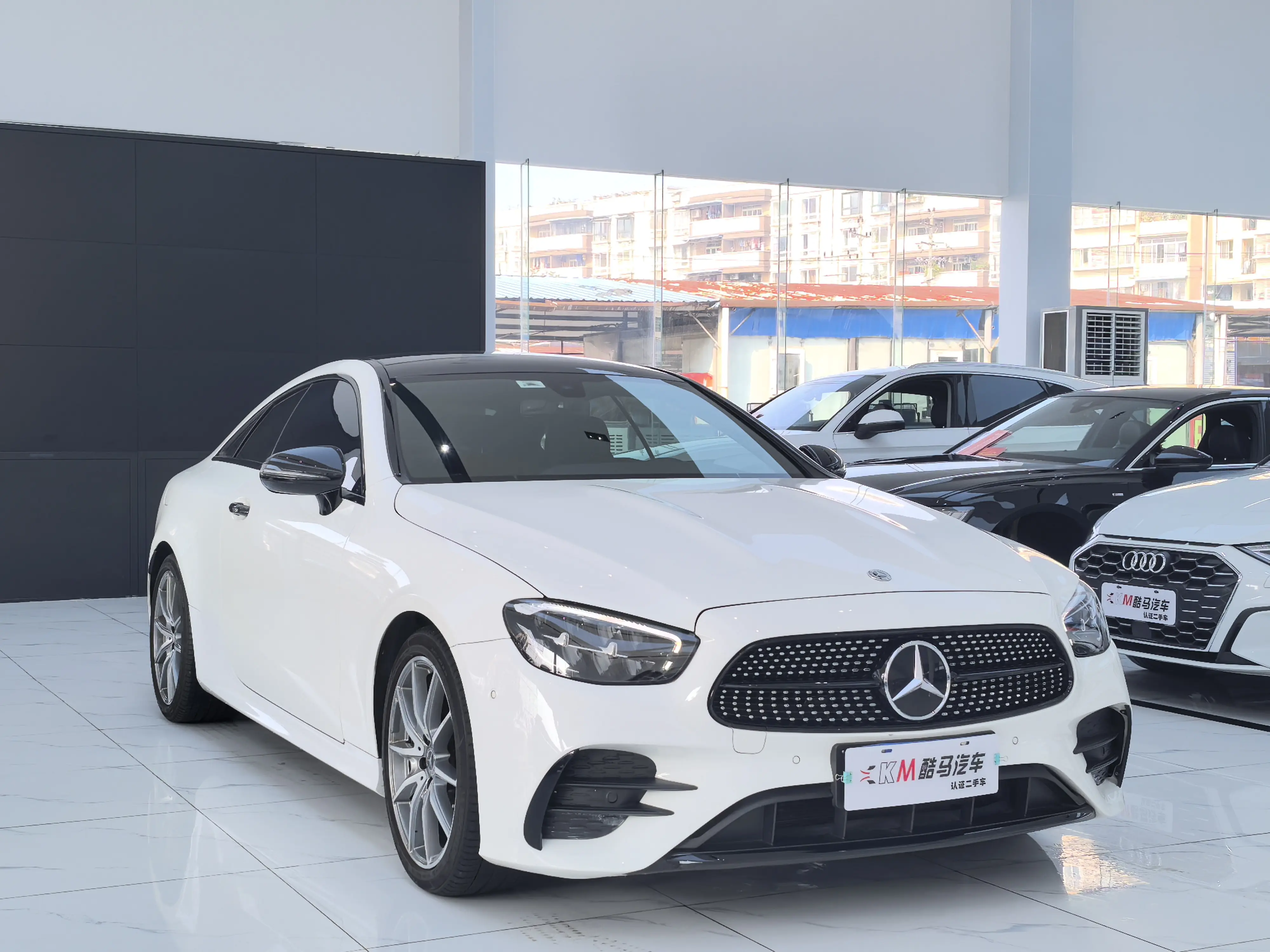 Mercedes-Benz E-Class  из Китая