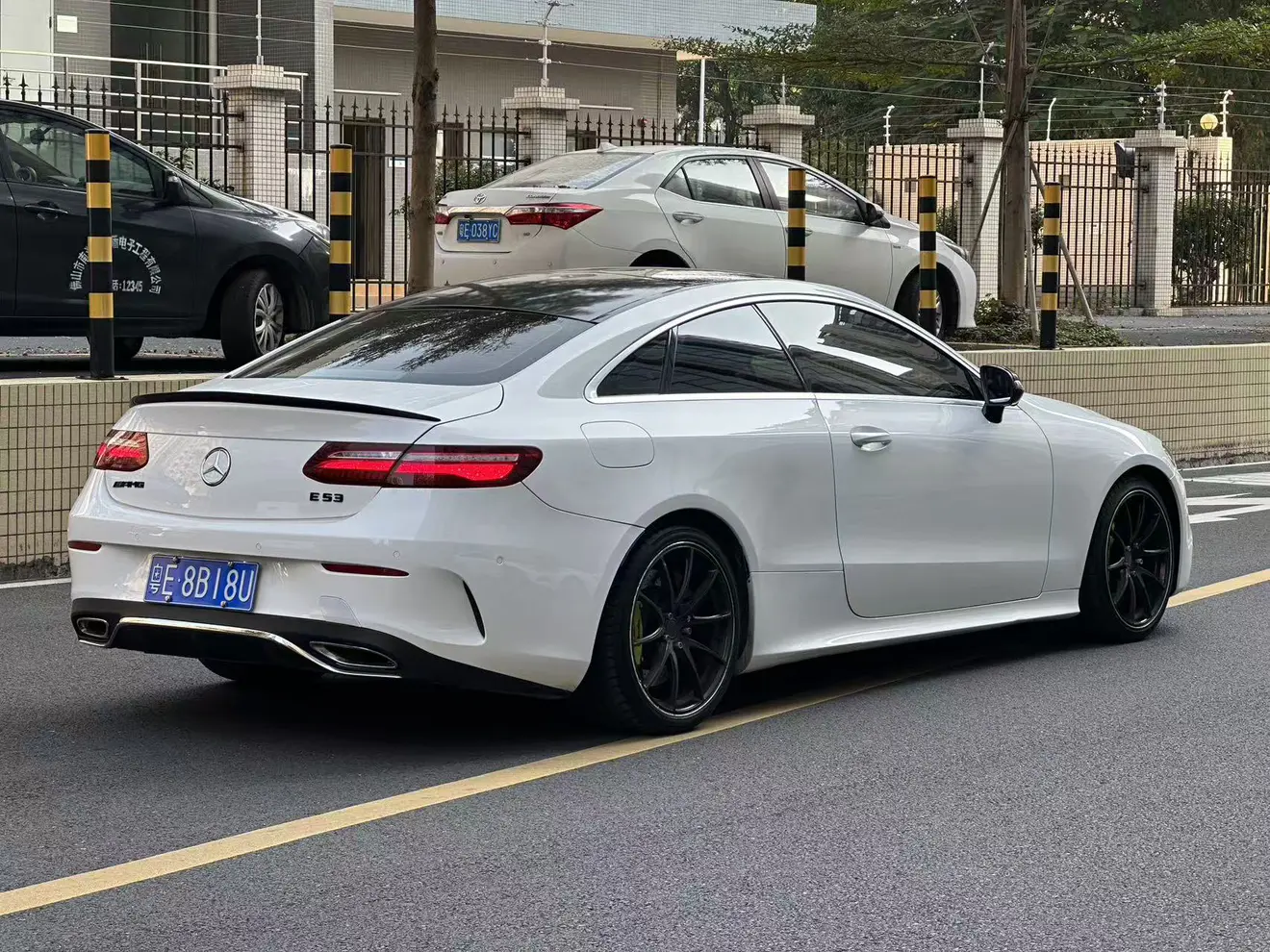 Mercedes-Benz E-Class  из Китая