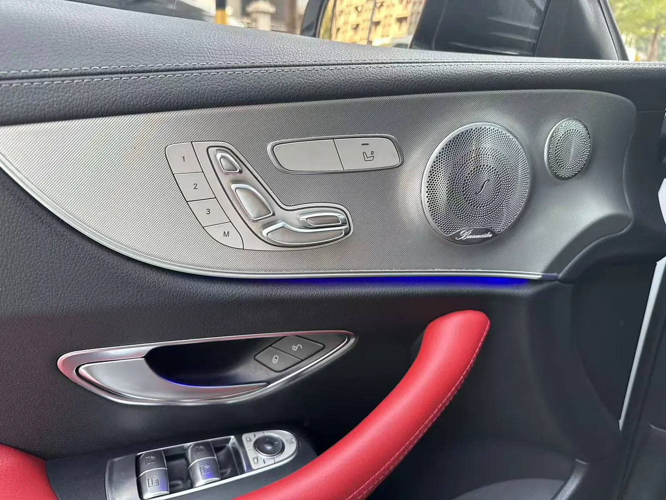 Mercedes-Benz E-Class  из Китая