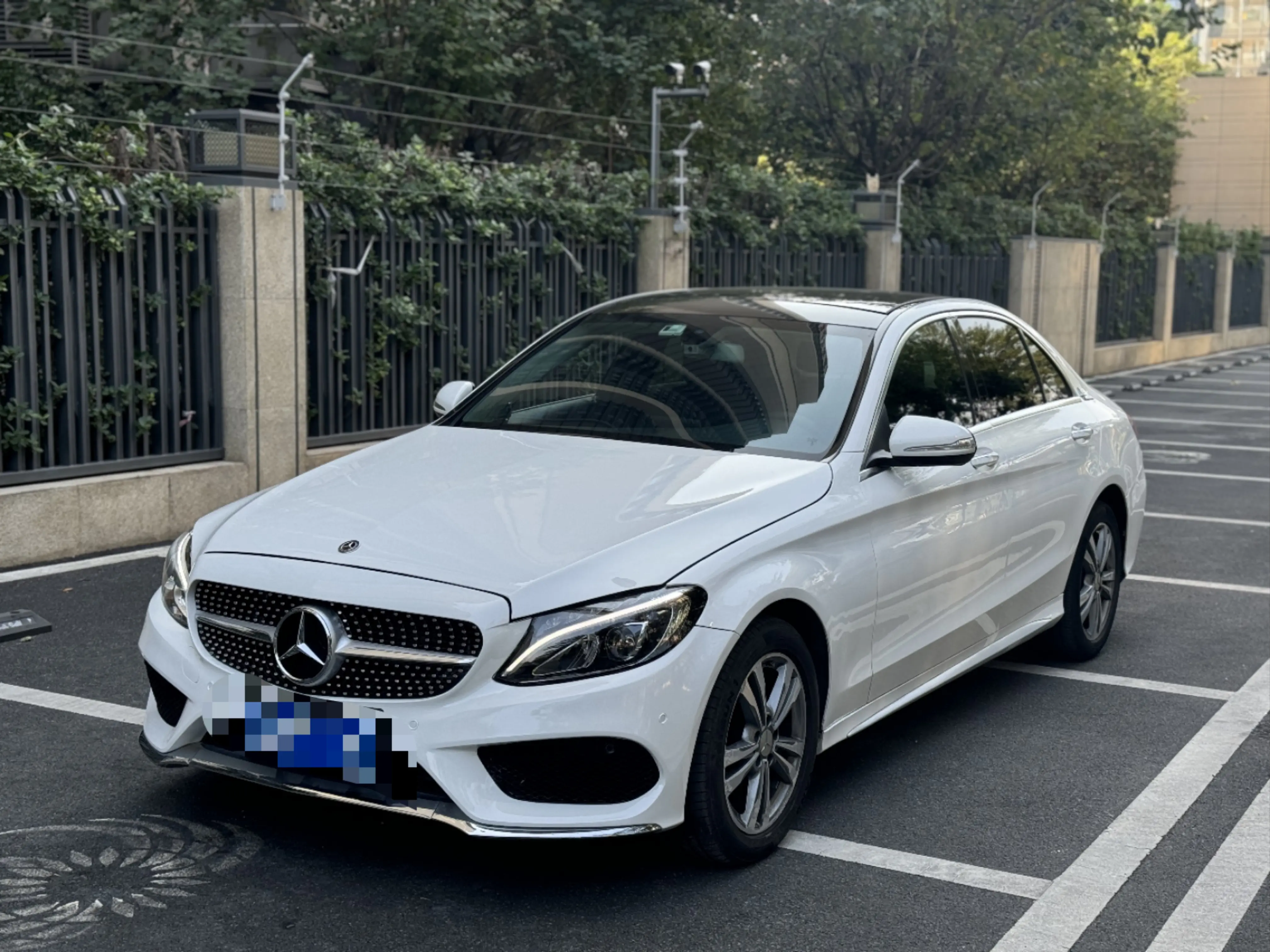 Mercedes-Benz Mercedes Benz C Class  из Китая