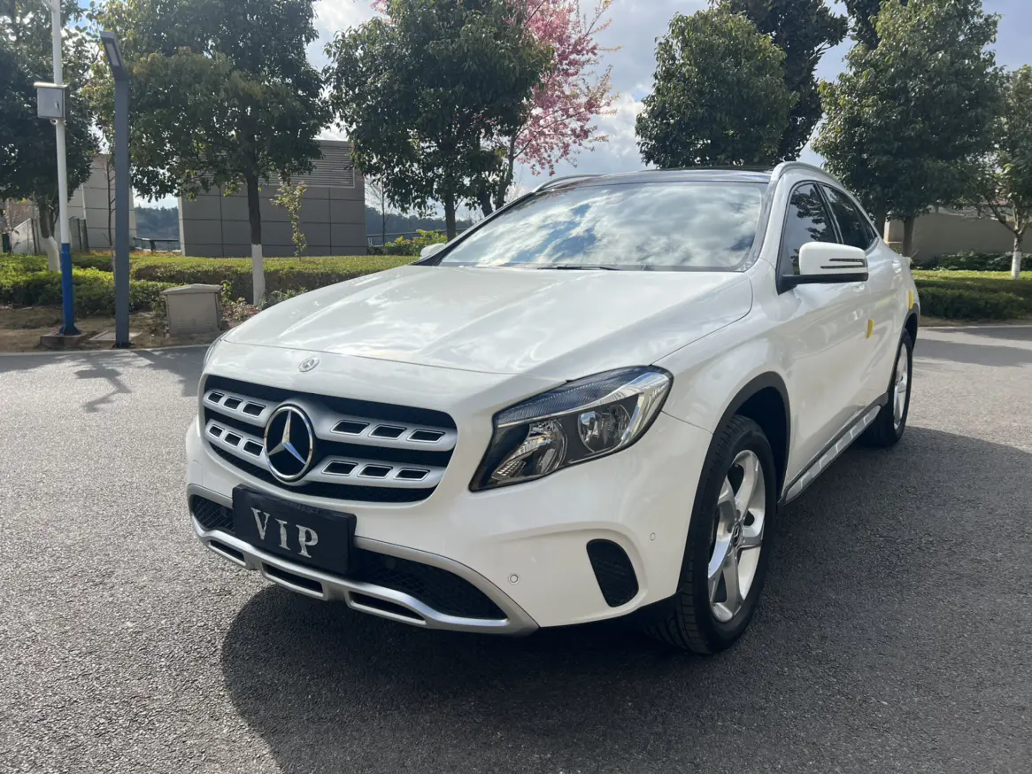 Mercedes-Benz GLA  из Китая
