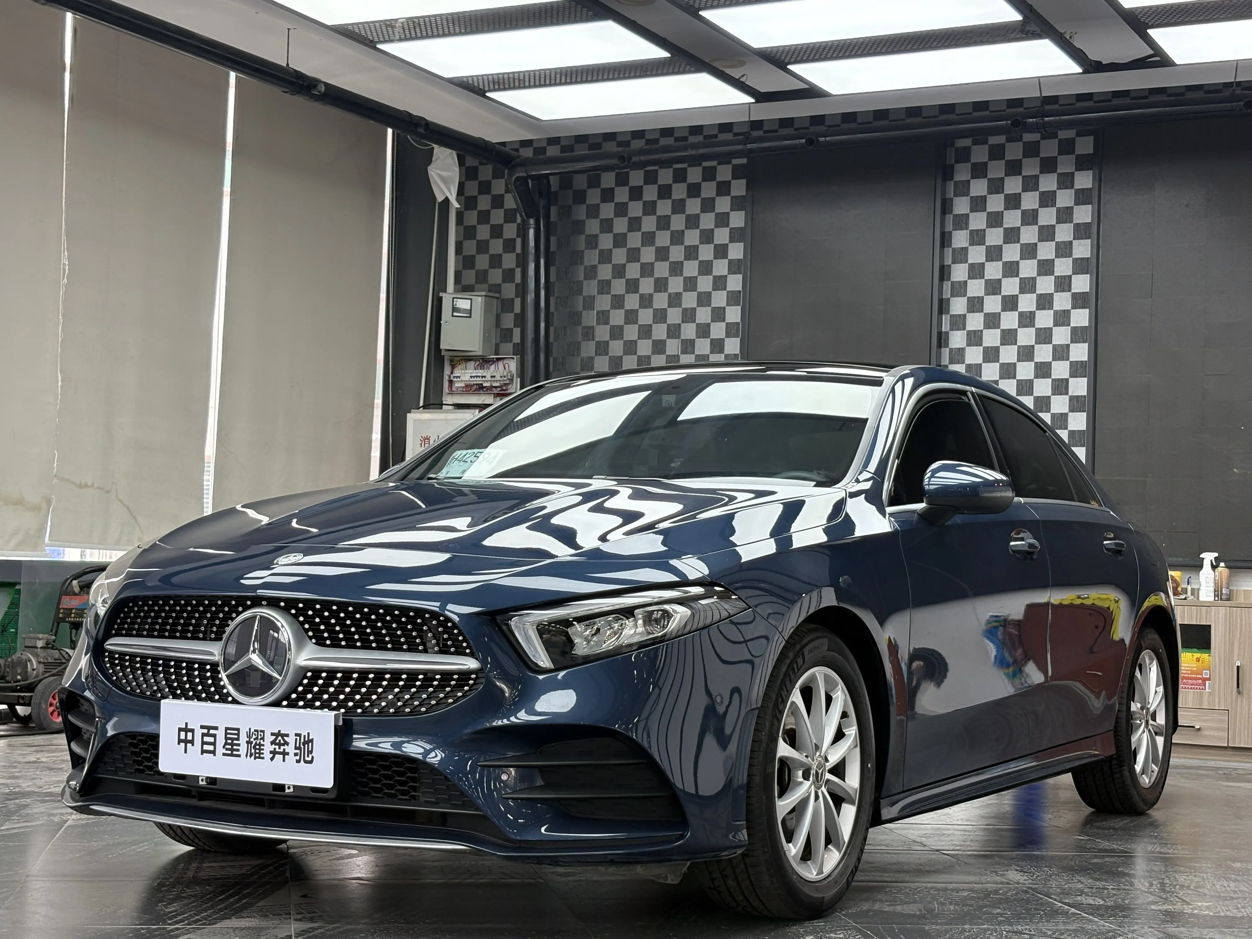 Mercedes-Benz Mercedes Benz A Class  из Китая