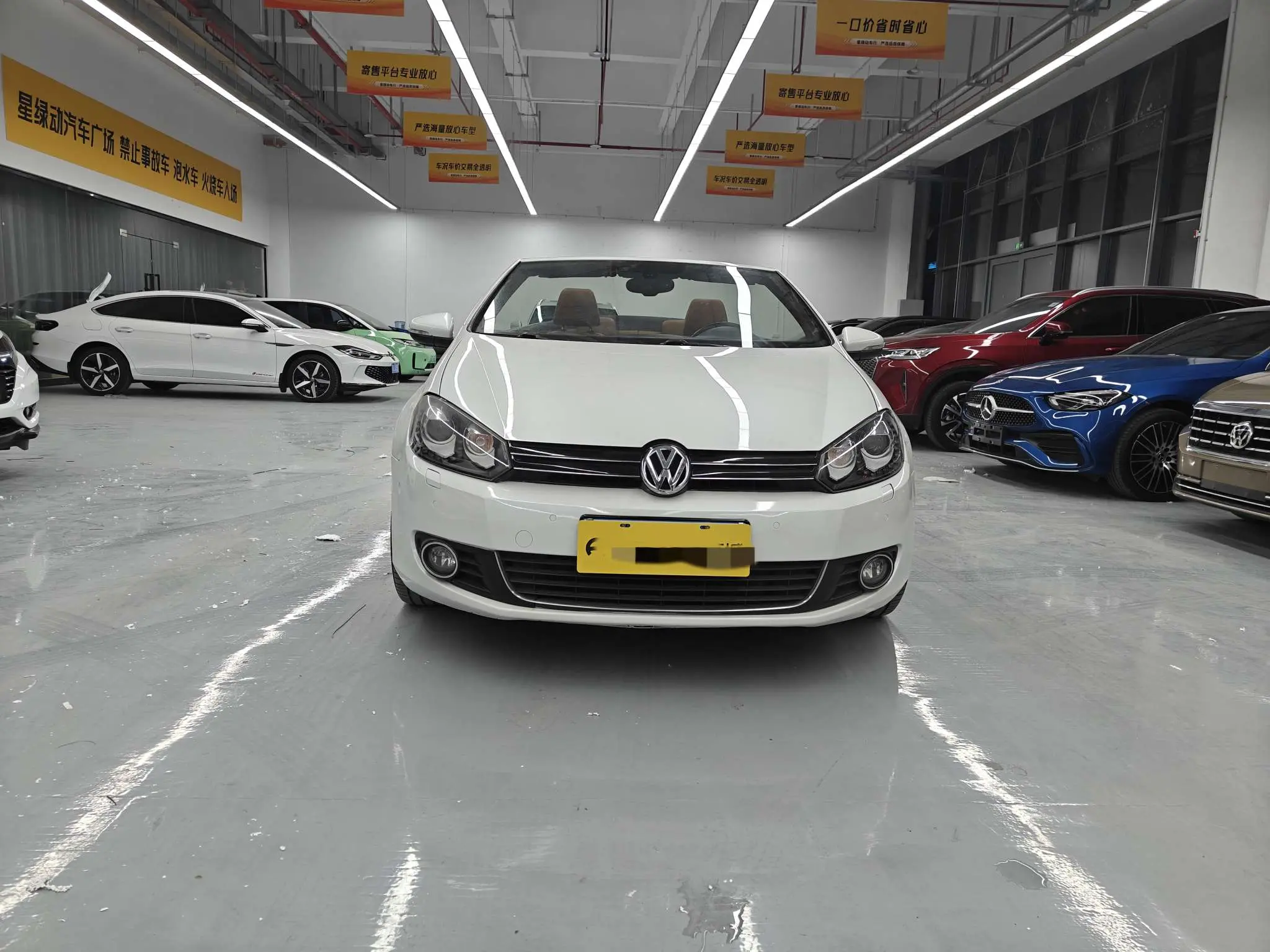 Volkswagen Golf  из Китая