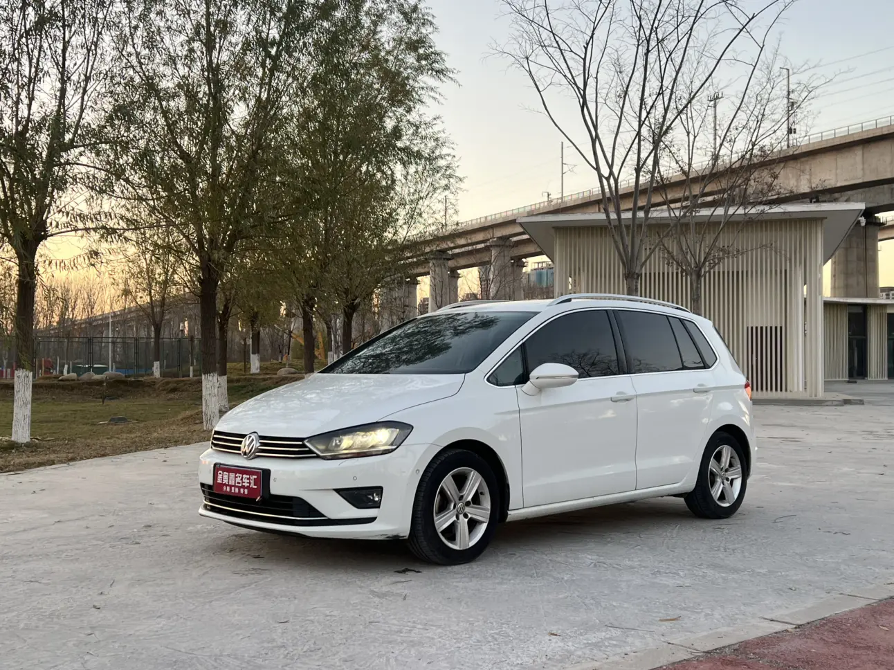Volkswagen Golf  из Китая