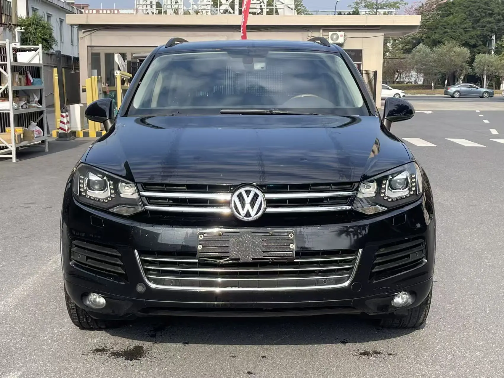Volkswagen Touareg  из Китая