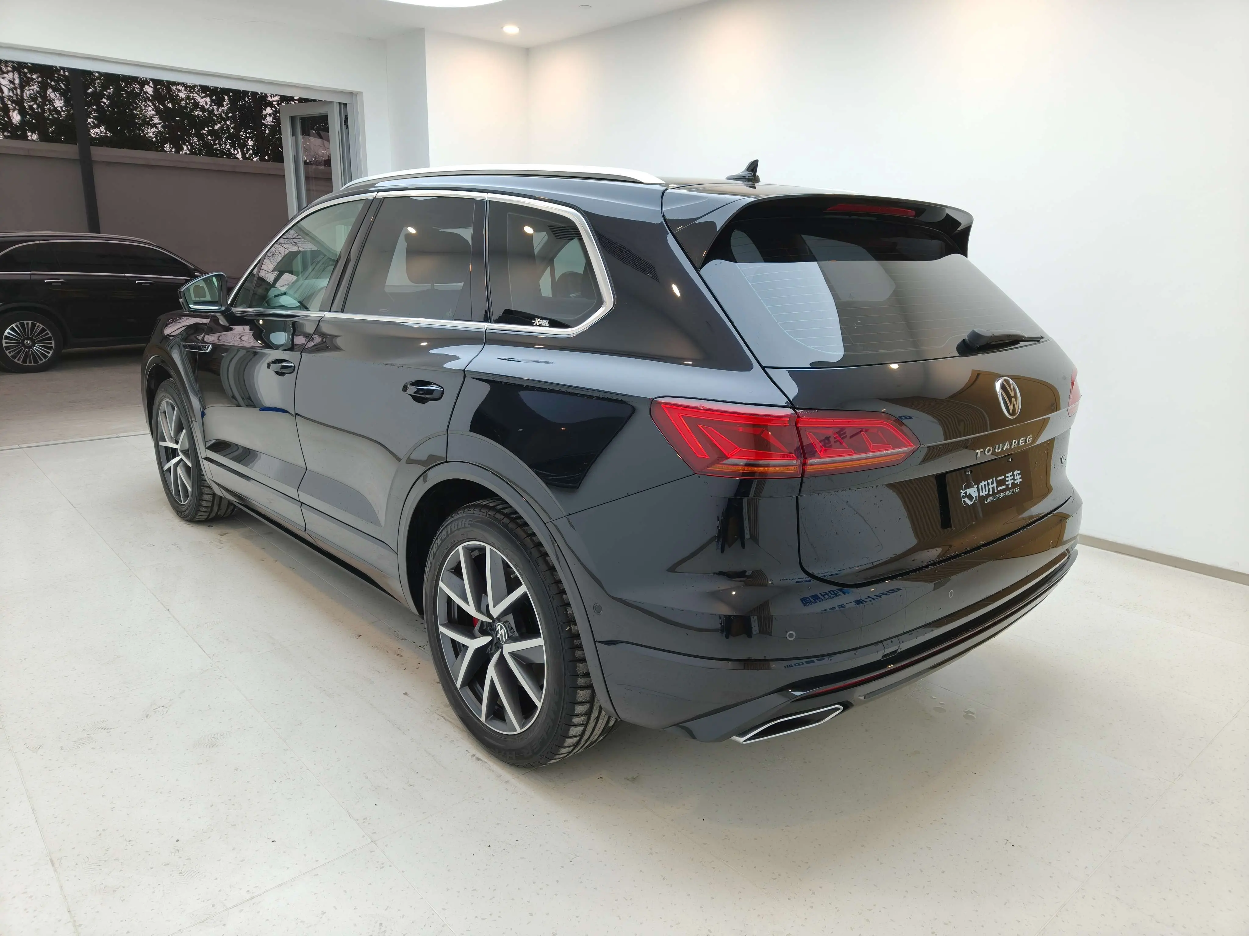 Volkswagen Touareg  из Китая