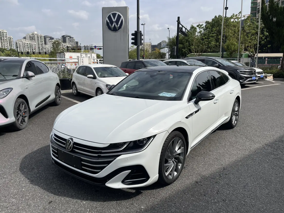 Volkswagen Arteon (CC)  из Китая