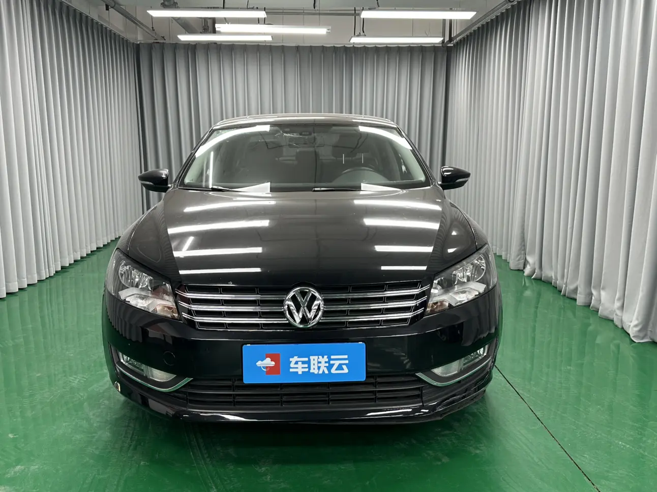 Volkswagen Passat  из Китая