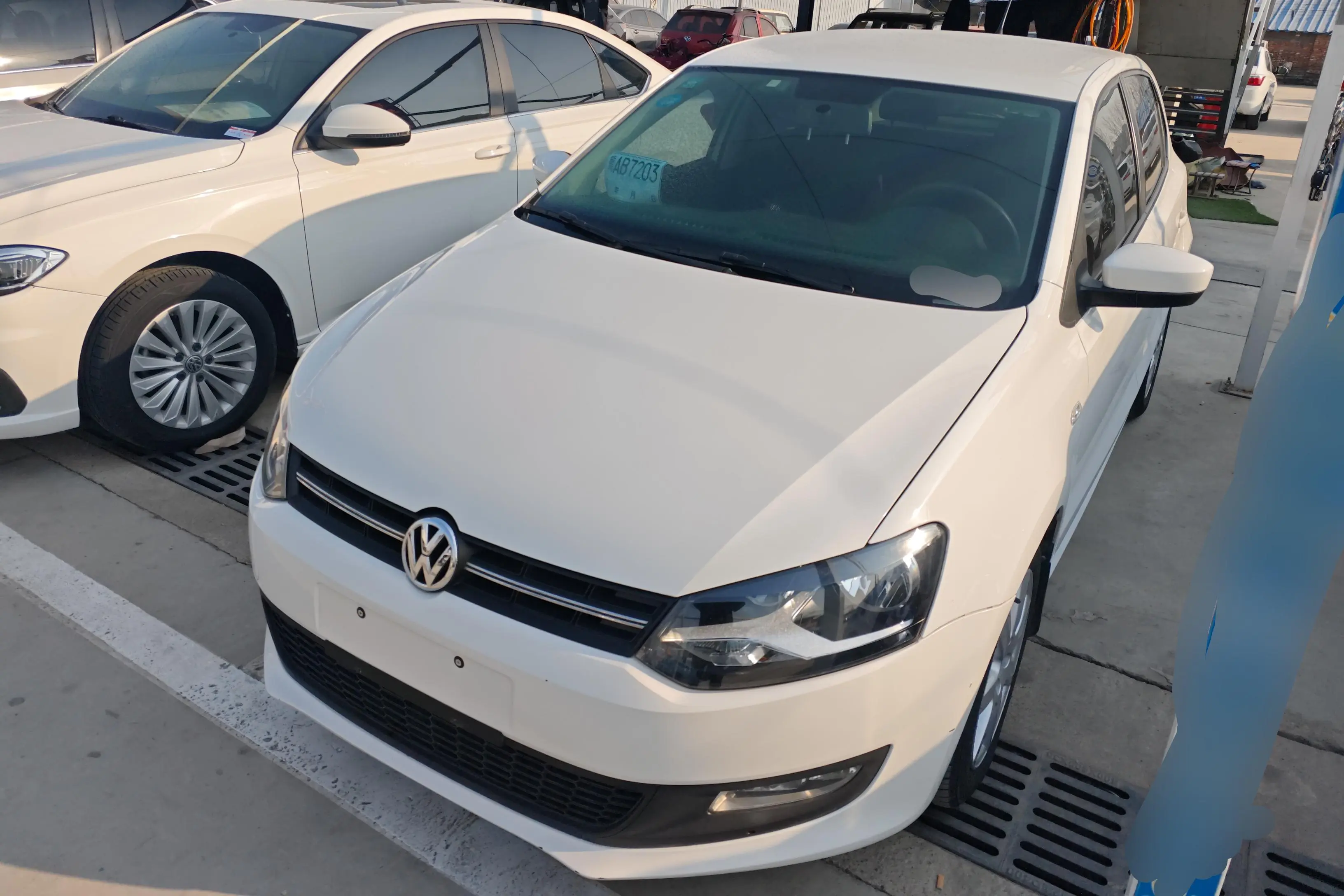 Volkswagen Polo  из Китая