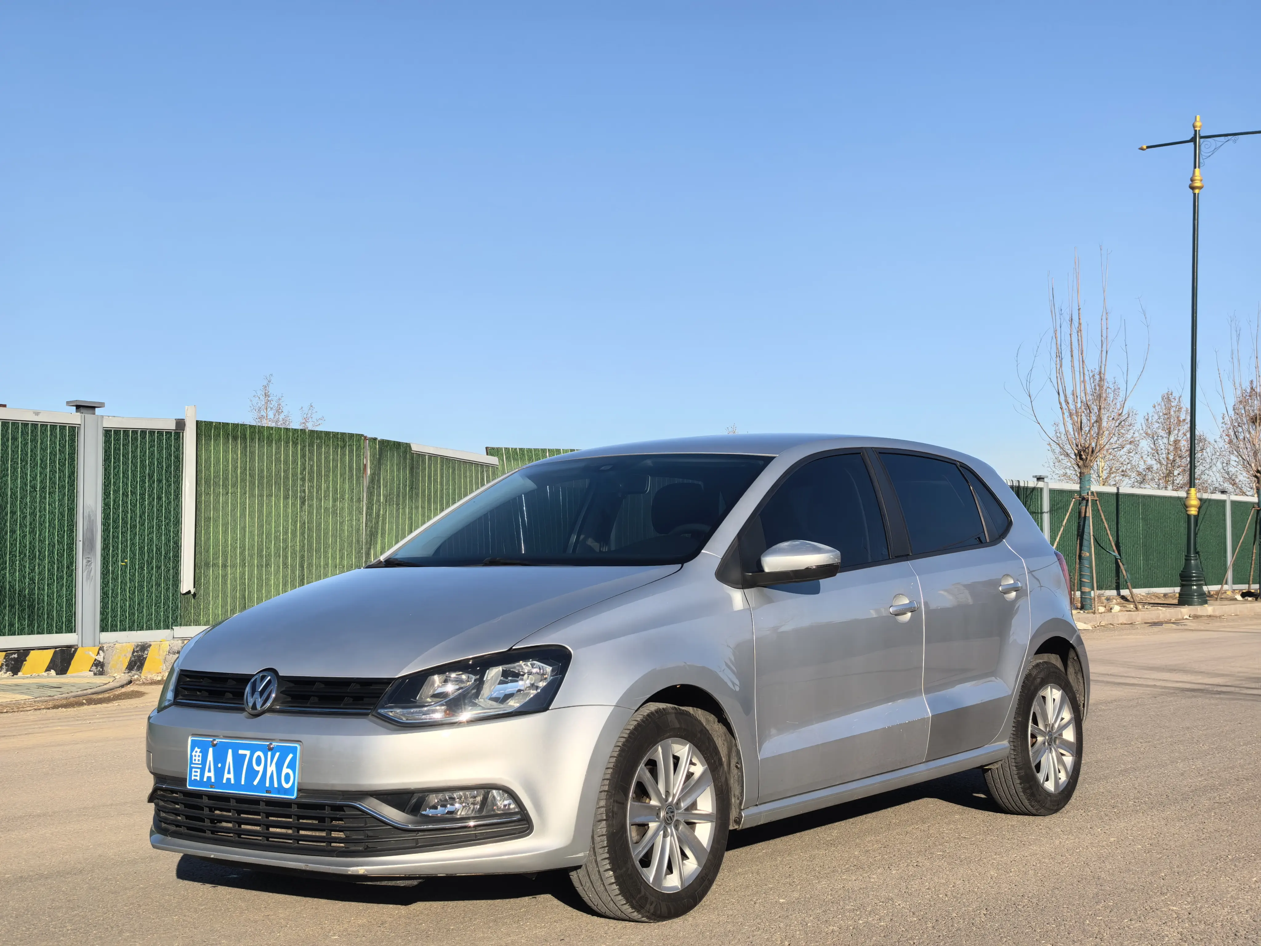 Volkswagen Polo  из Китая