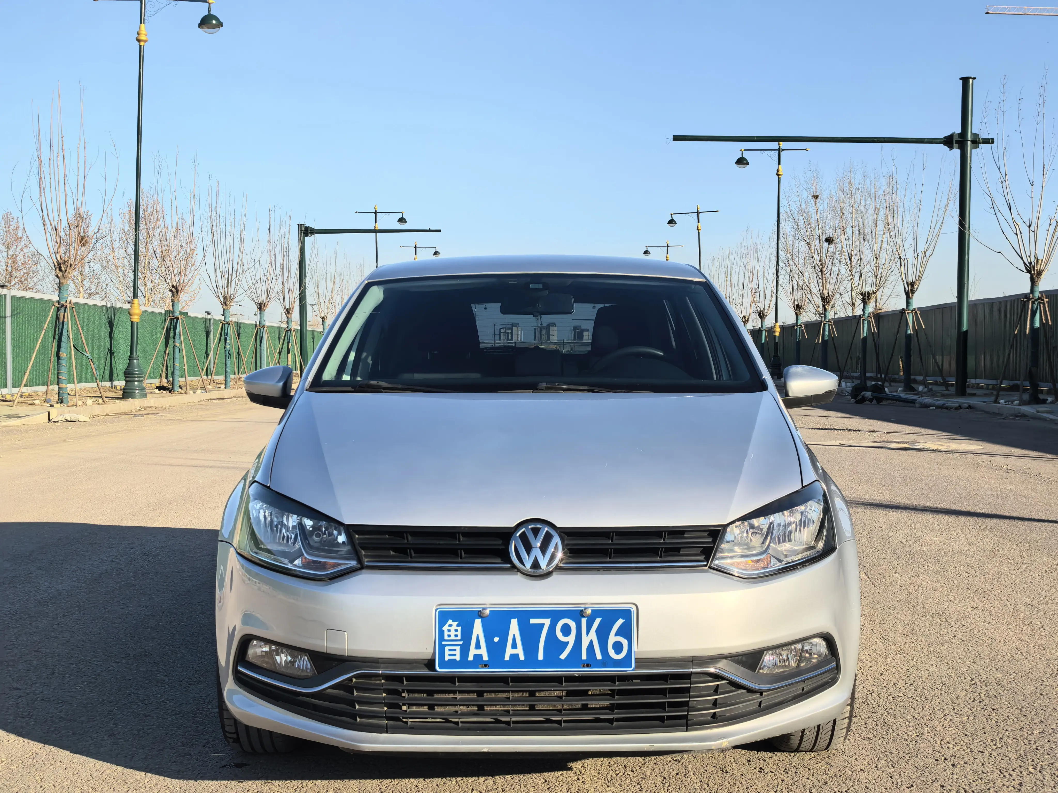 Volkswagen Polo  из Китая